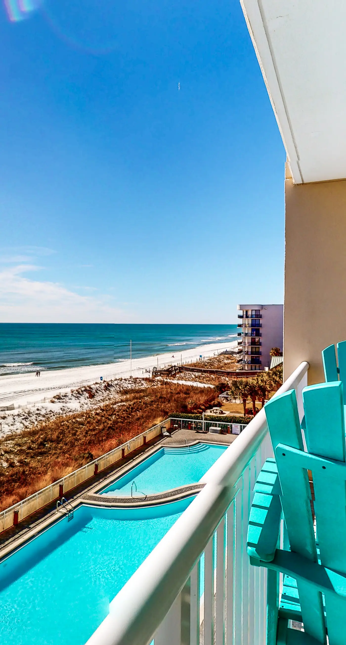 Waters Edge 513