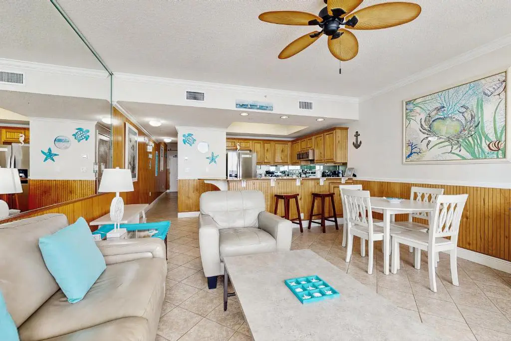 Waters Edge 513