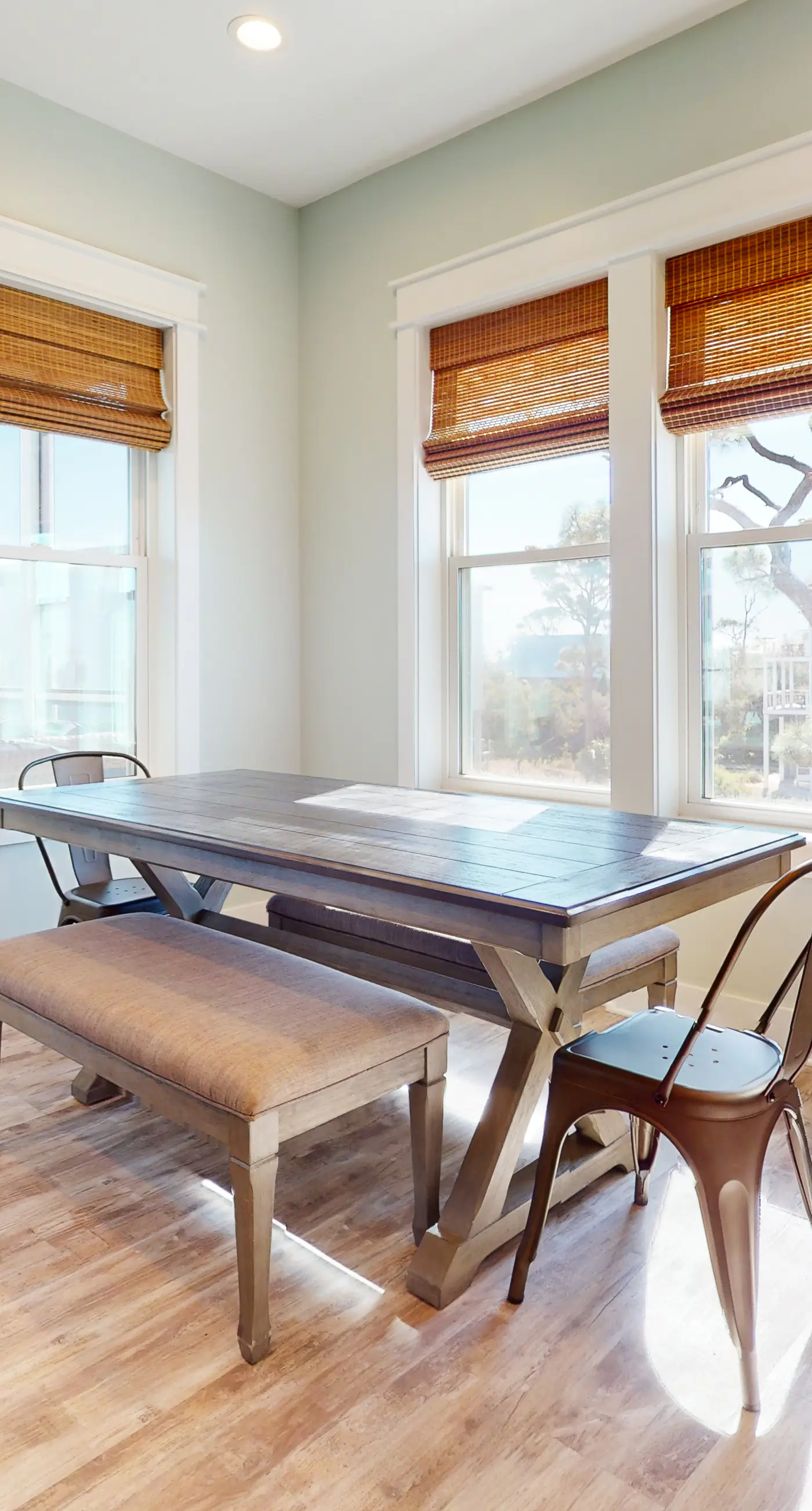 Dog-friendly oceanfront home with a hot tub, washer&dryer & central AC