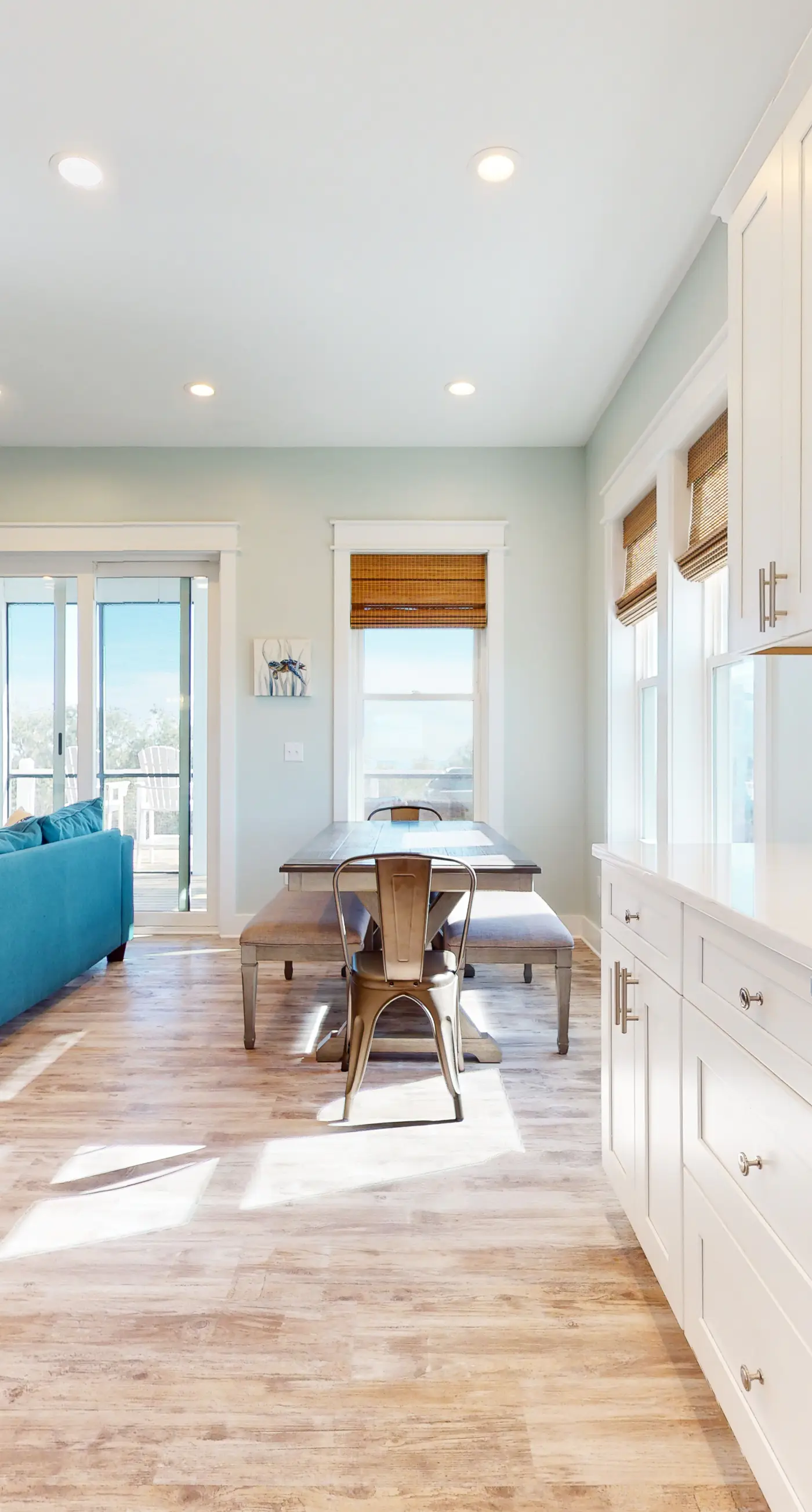 Dog-friendly oceanfront home with a hot tub, washer&dryer & central AC