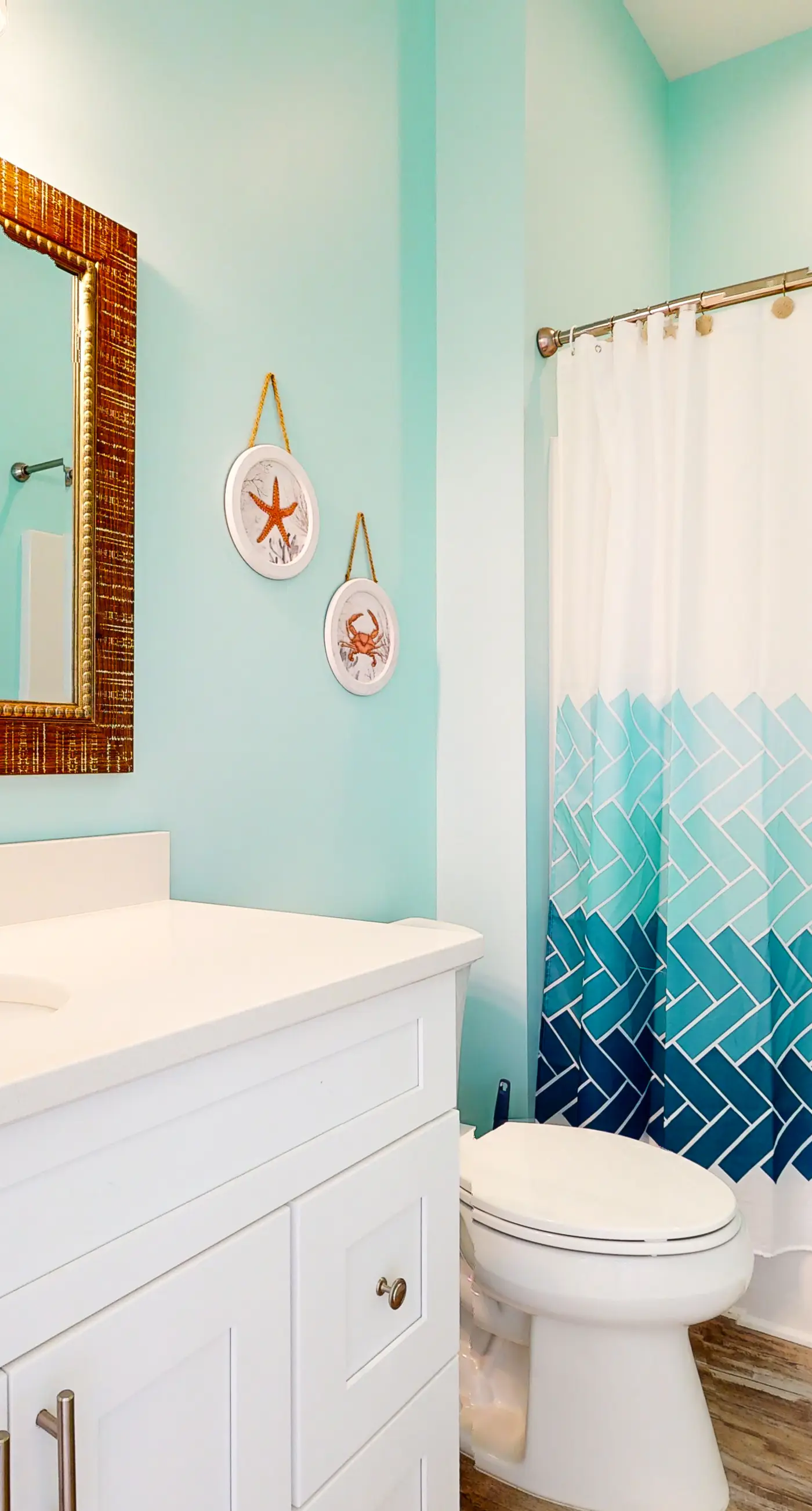 Dog-friendly oceanfront home with a hot tub, washer&dryer & central AC