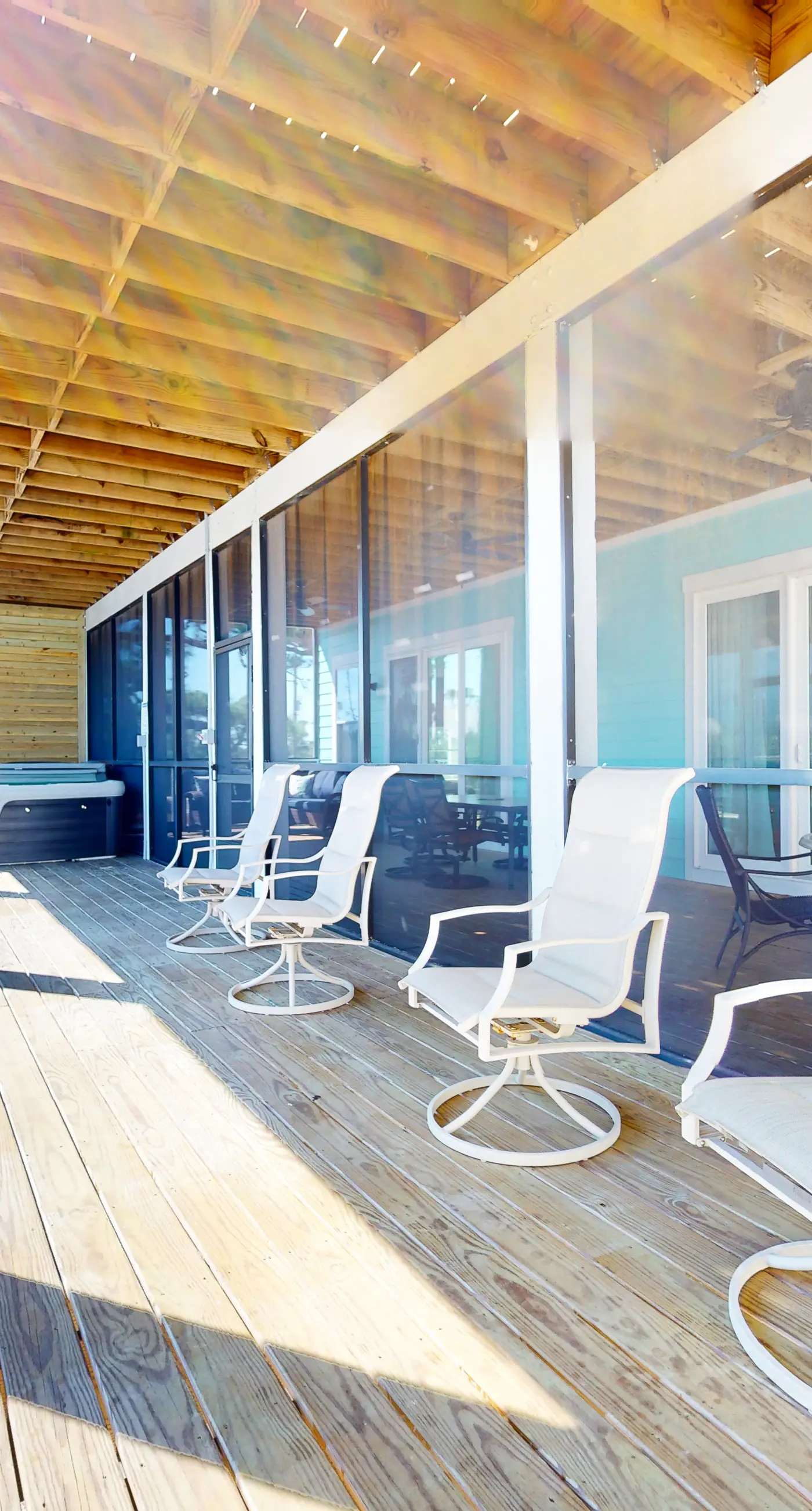 Dog-friendly oceanfront home with a hot tub, washer&dryer & central AC