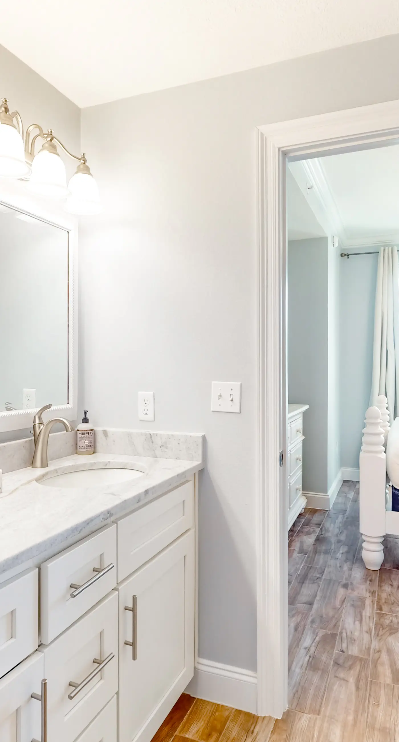 Charming stay near the sea with balcony, open layout, smart TVs, & W/D