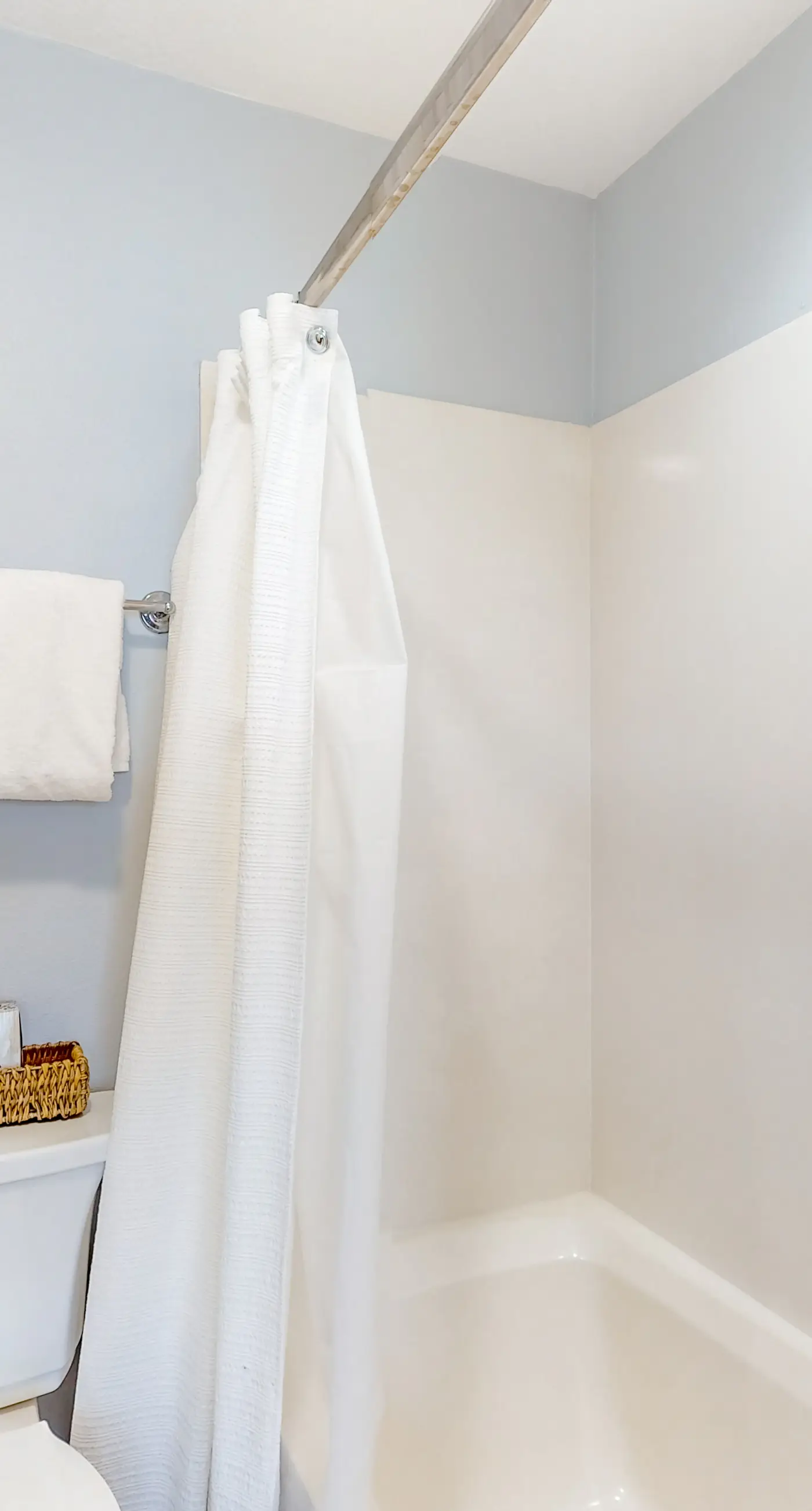 Charming stay near the sea with balcony, open layout, smart TVs, & W/D
