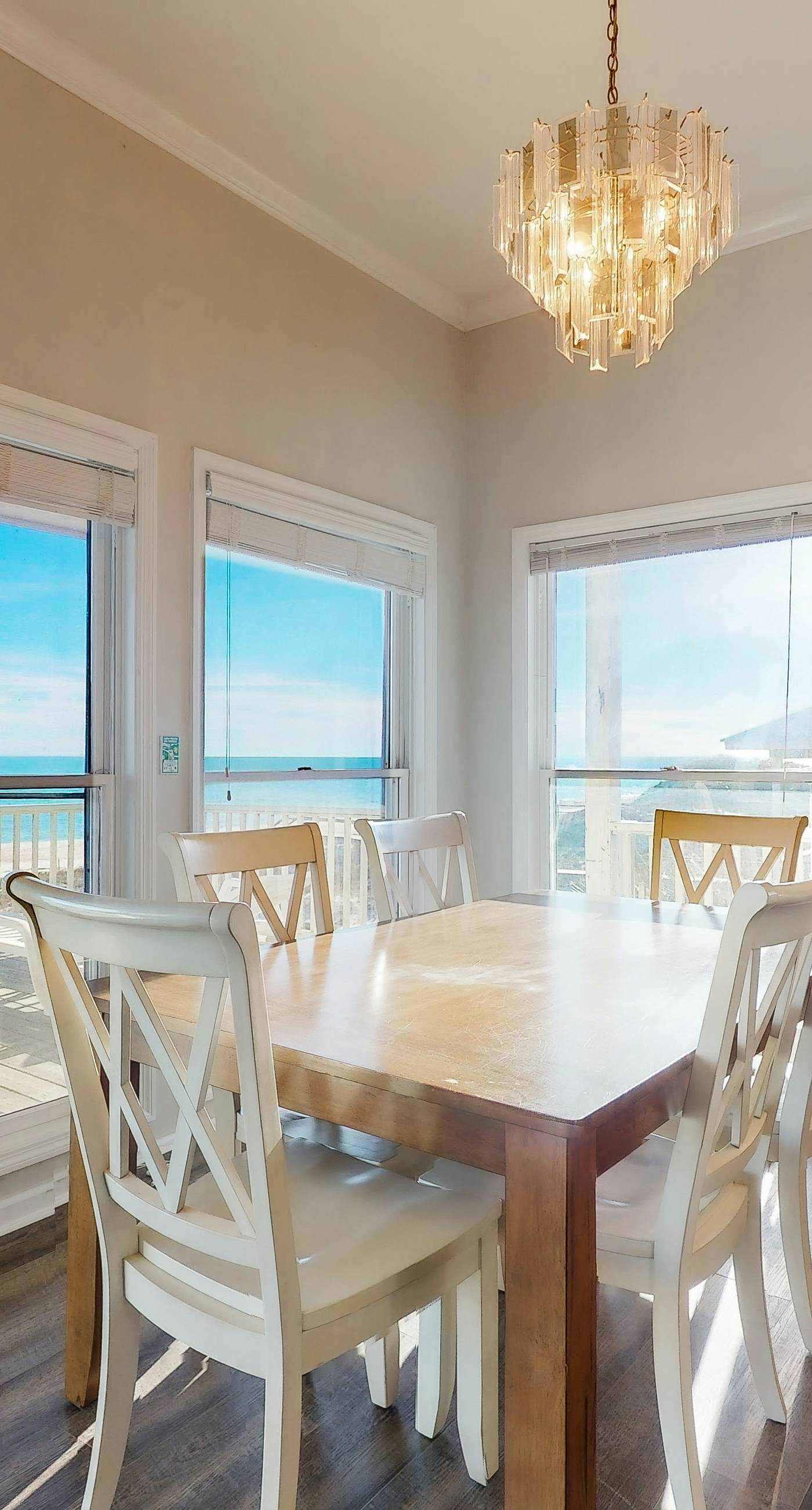 Beachfront dog-friendly home with private hot tub, boardwalk, on-site pools, gym