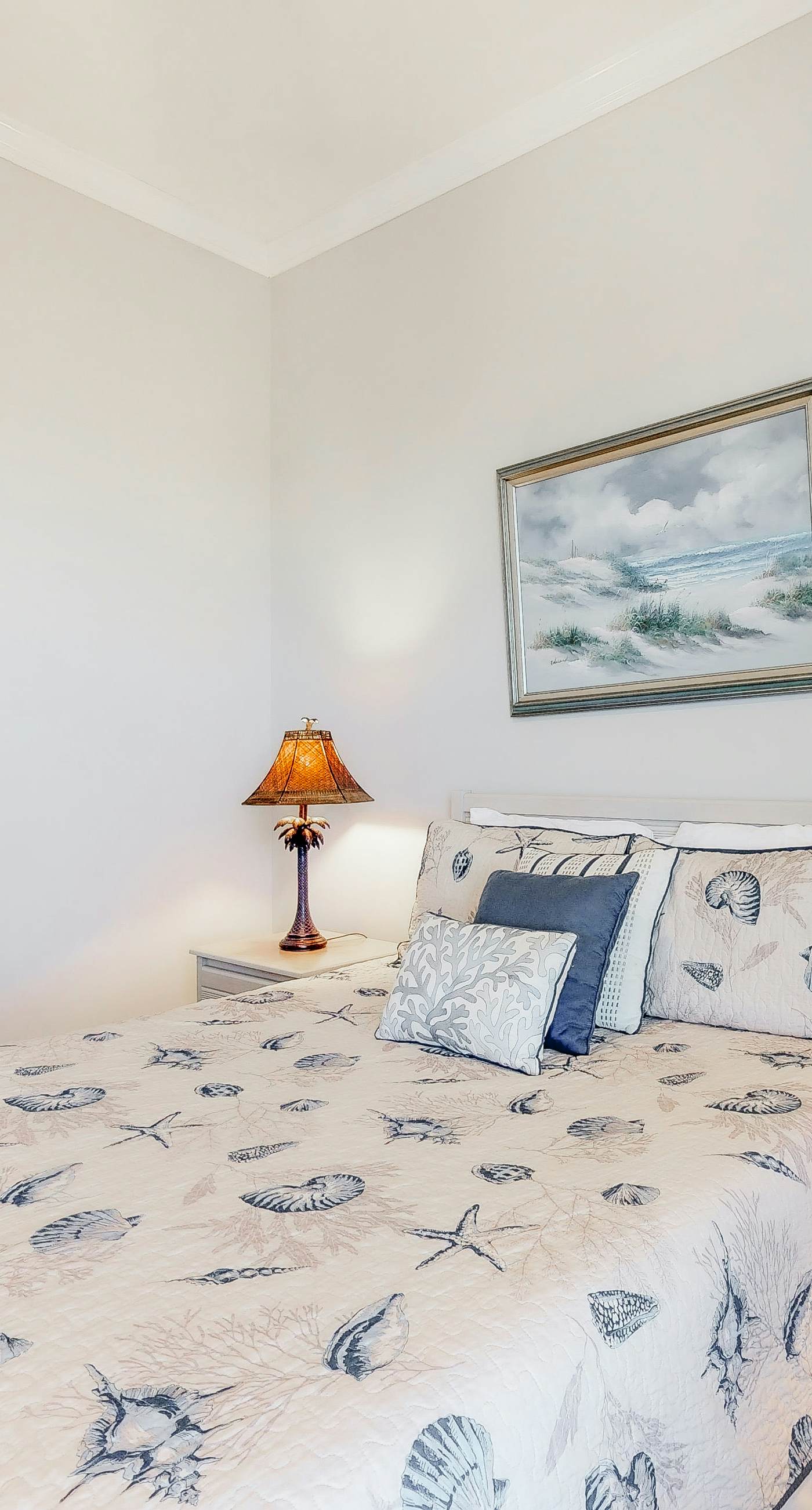 Beachfront dog-friendly home with private hot tub, boardwalk, on-site pools, gym