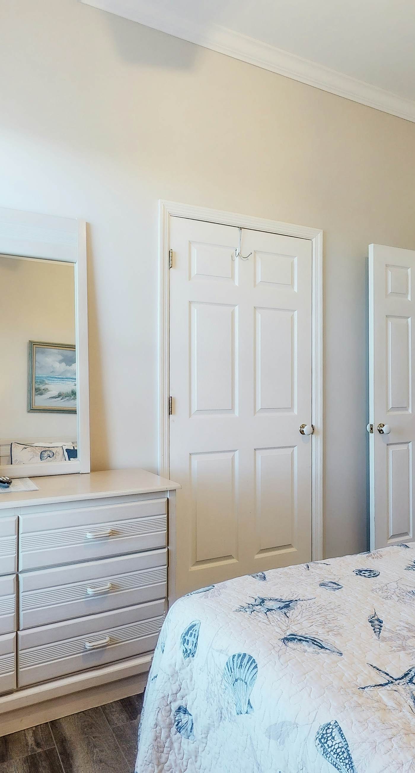 Beachfront dog-friendly home with private hot tub, boardwalk, on-site pools, gym