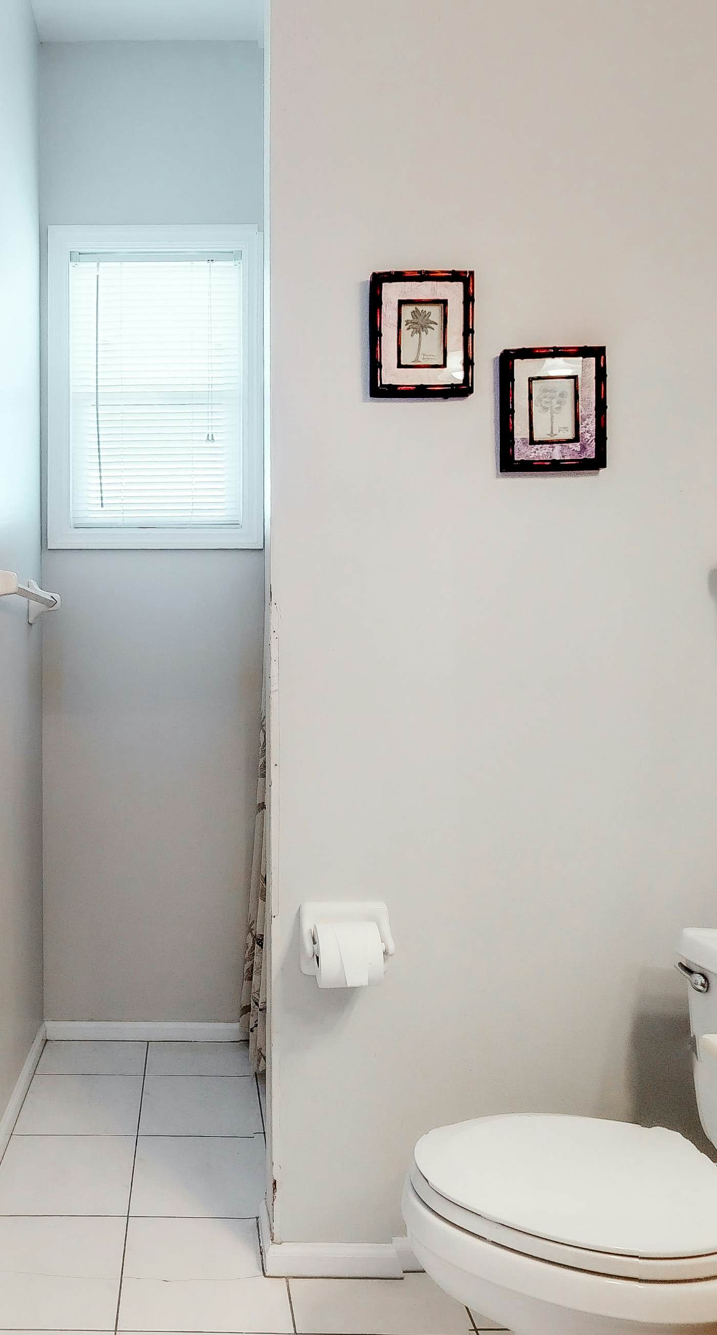 Beachfront dog-friendly home with private hot tub, boardwalk, on-site pools, gym