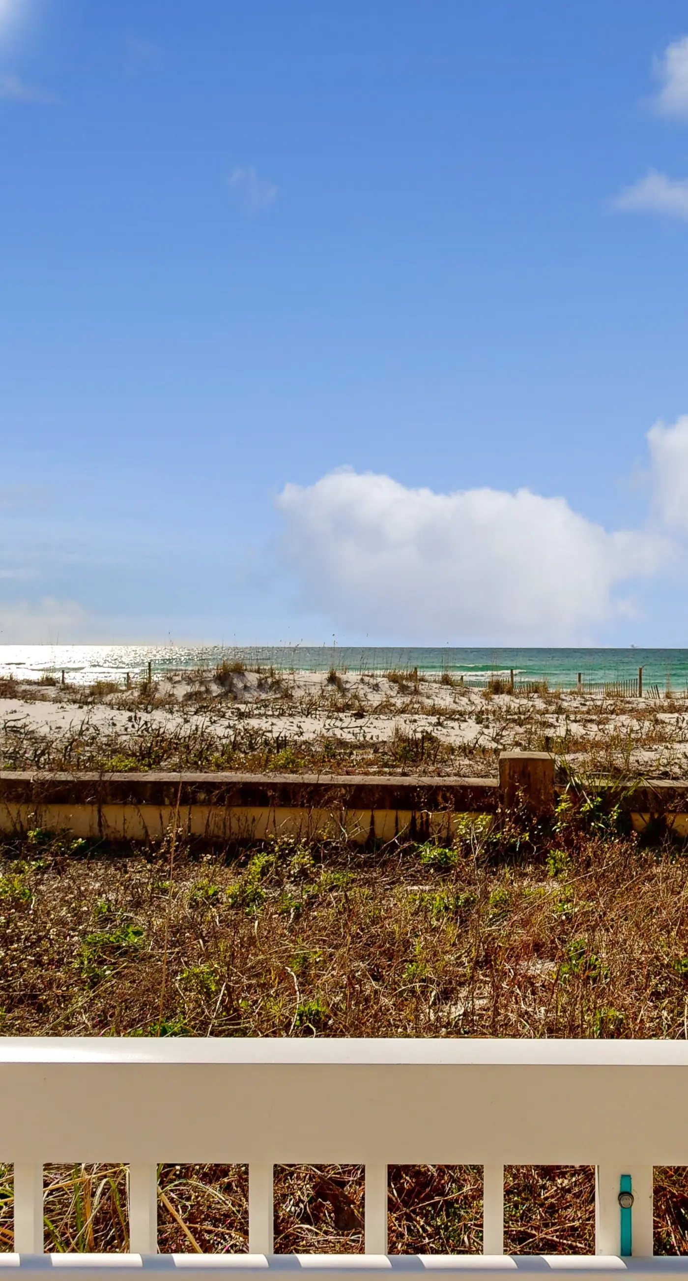 Gulf Front 4BR | Balcony | Pool | Hot Tub | W/D