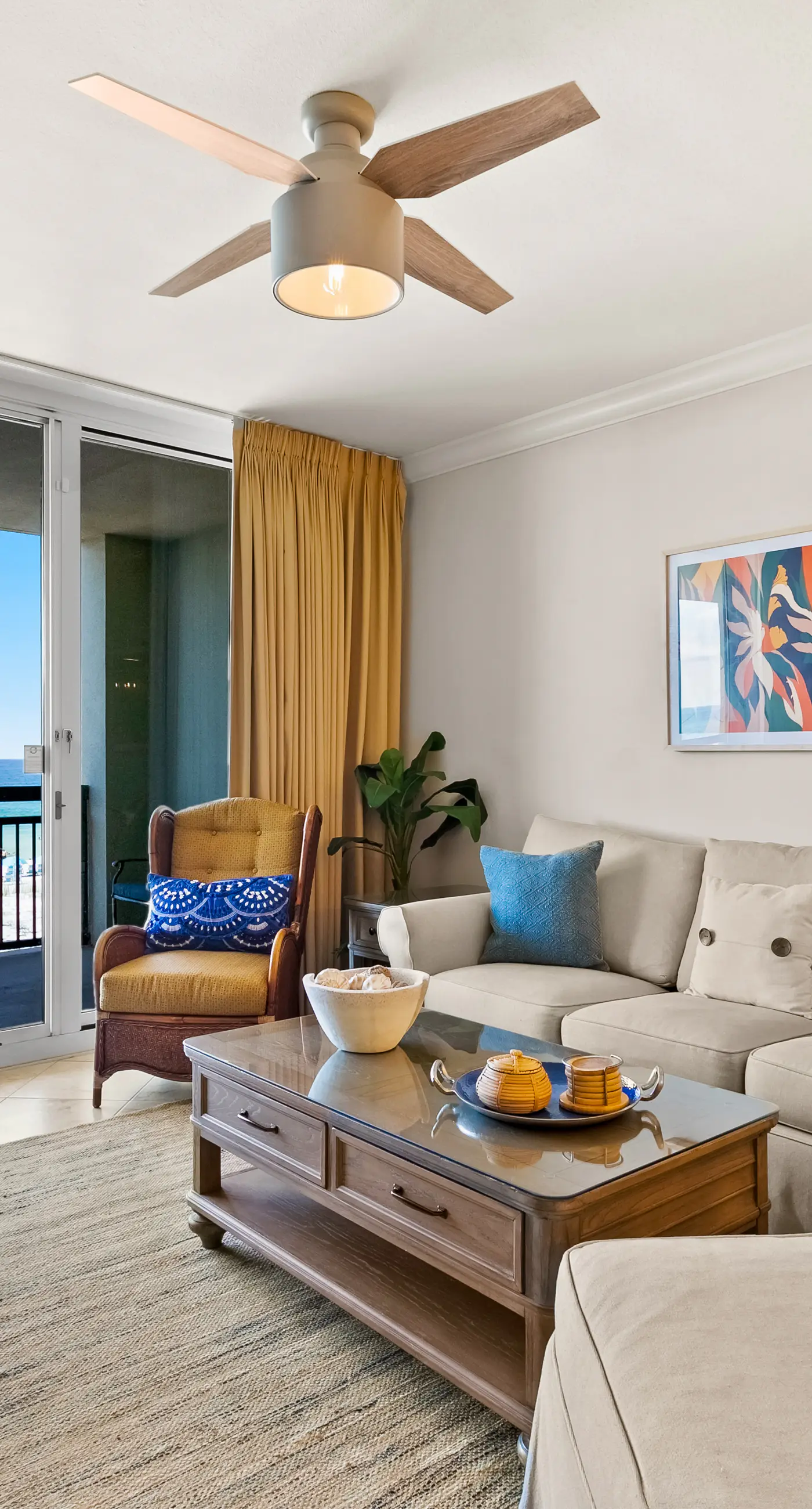 Third Floor Oceanfront Condo with Ocean View, Shared Pool, W&D, and Fast WiFi
