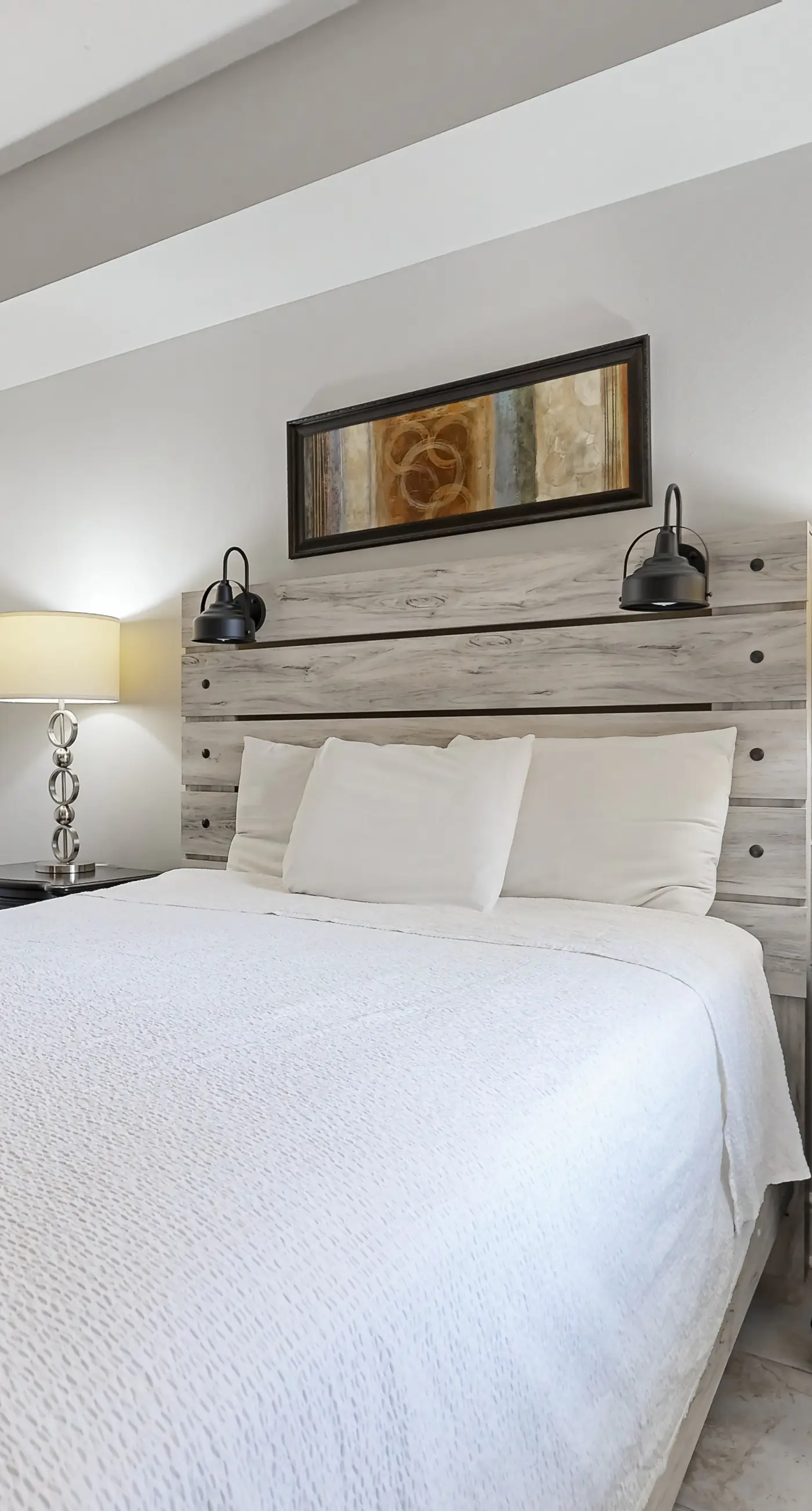 Gorgeous Gulf Front Condo Pools Onsite, Nearby Activities, Shops, Restaurants!