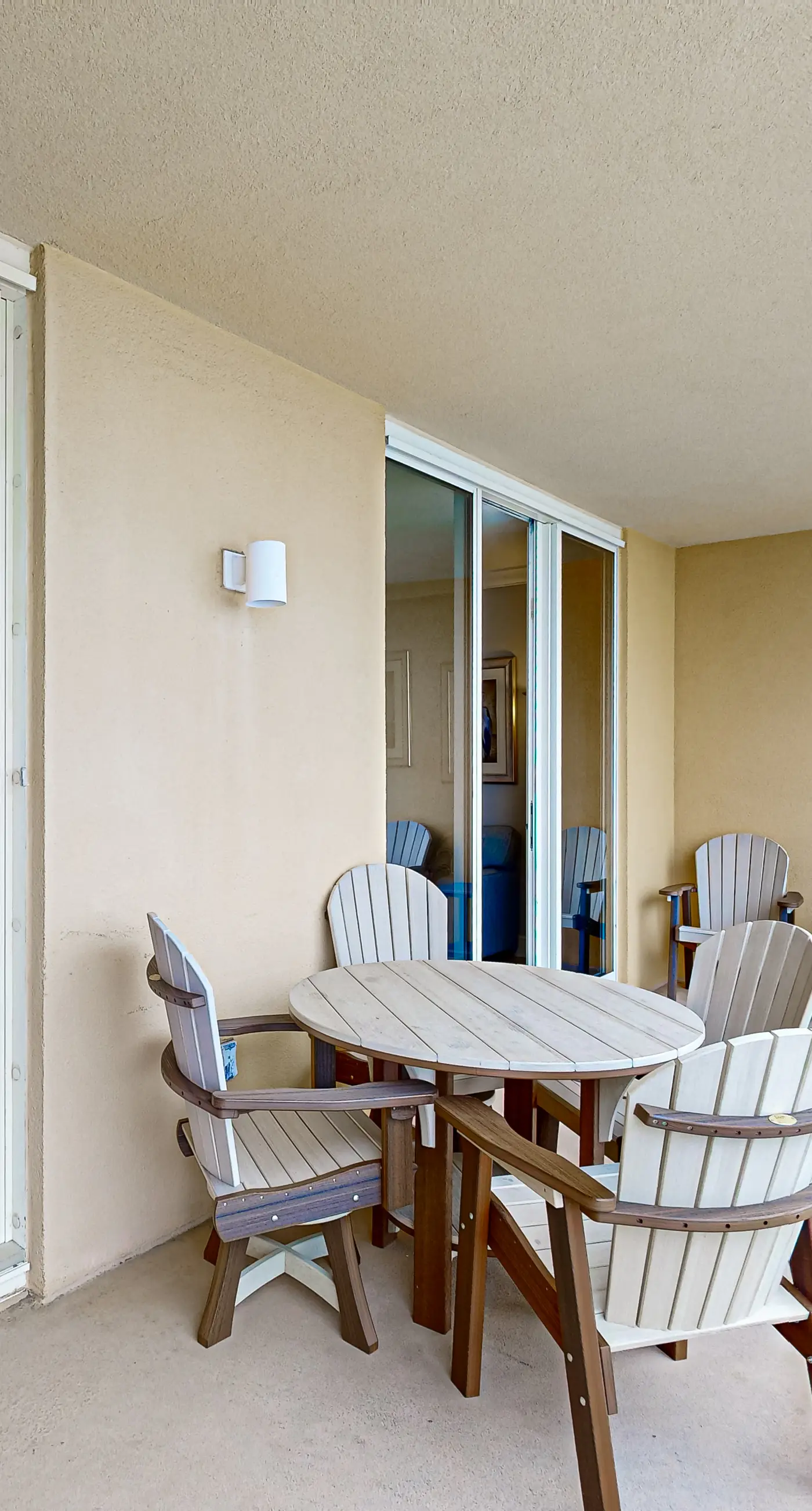 Gorgeous Gulf Front Condo Pools Onsite, Nearby Activities, Shops, Restaurants!