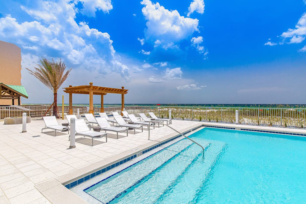 Blu Condos 301