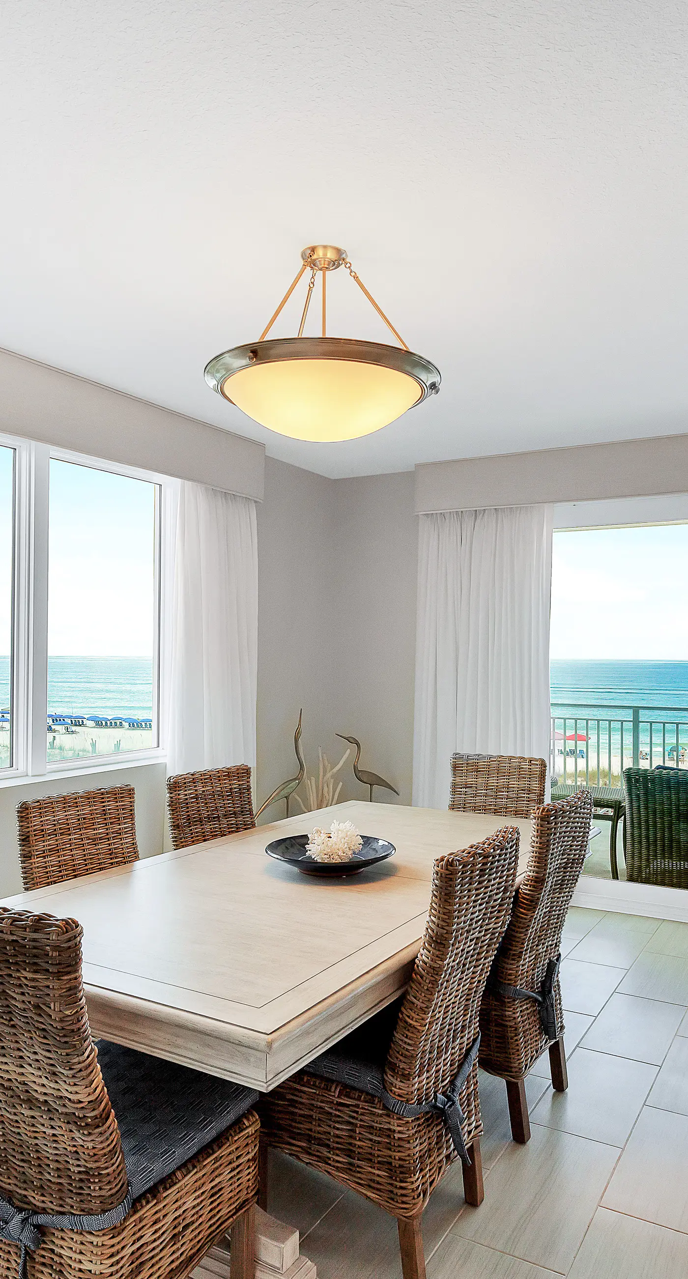 Third-floor, Gulf-view condo with pool and hot tub access, central AC, & W&D