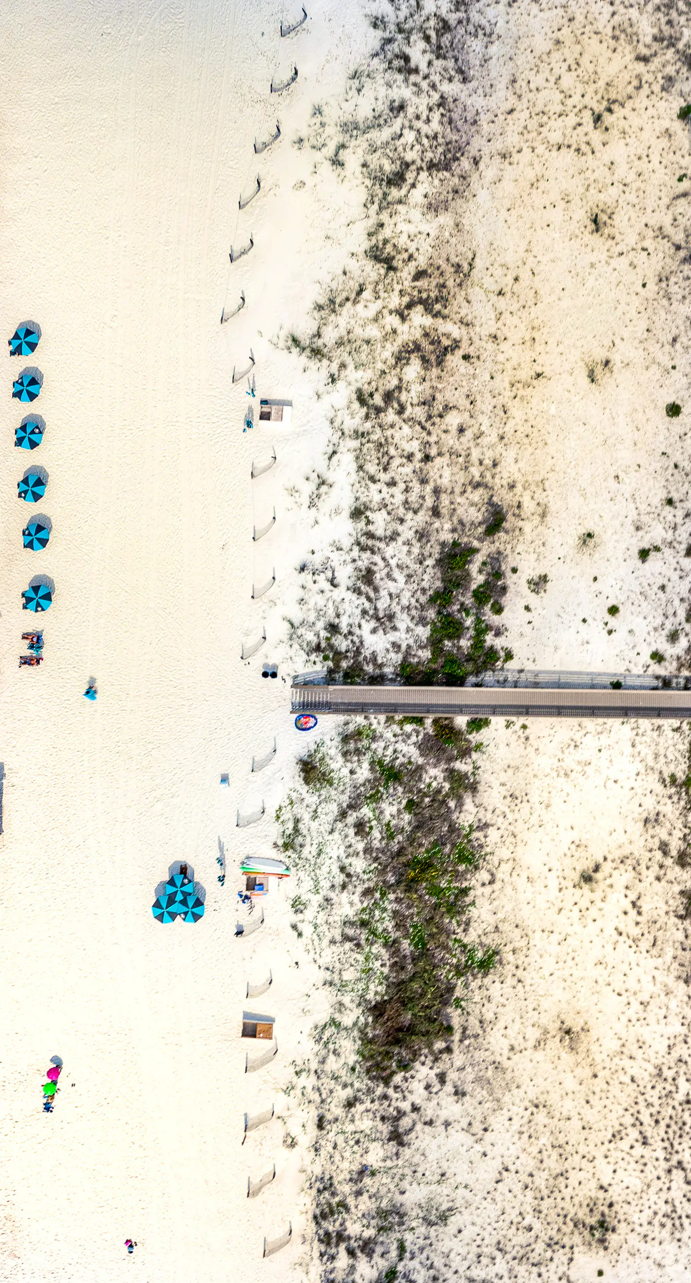 Third-floor, Gulf-view condo with pool and hot tub access, central AC, & W&D