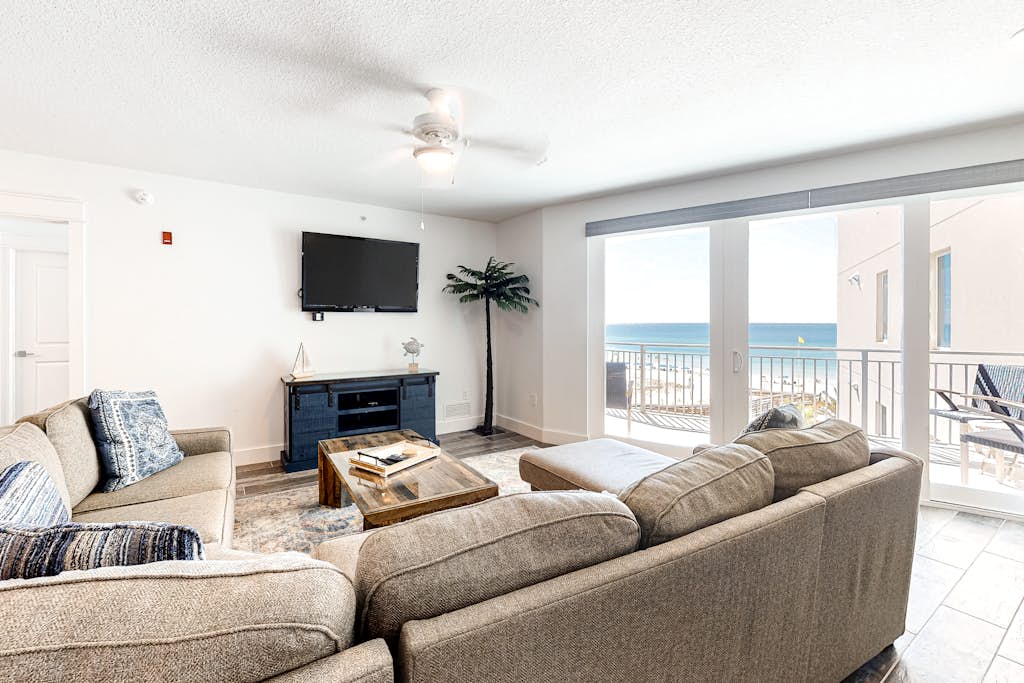 Blu Condos 400