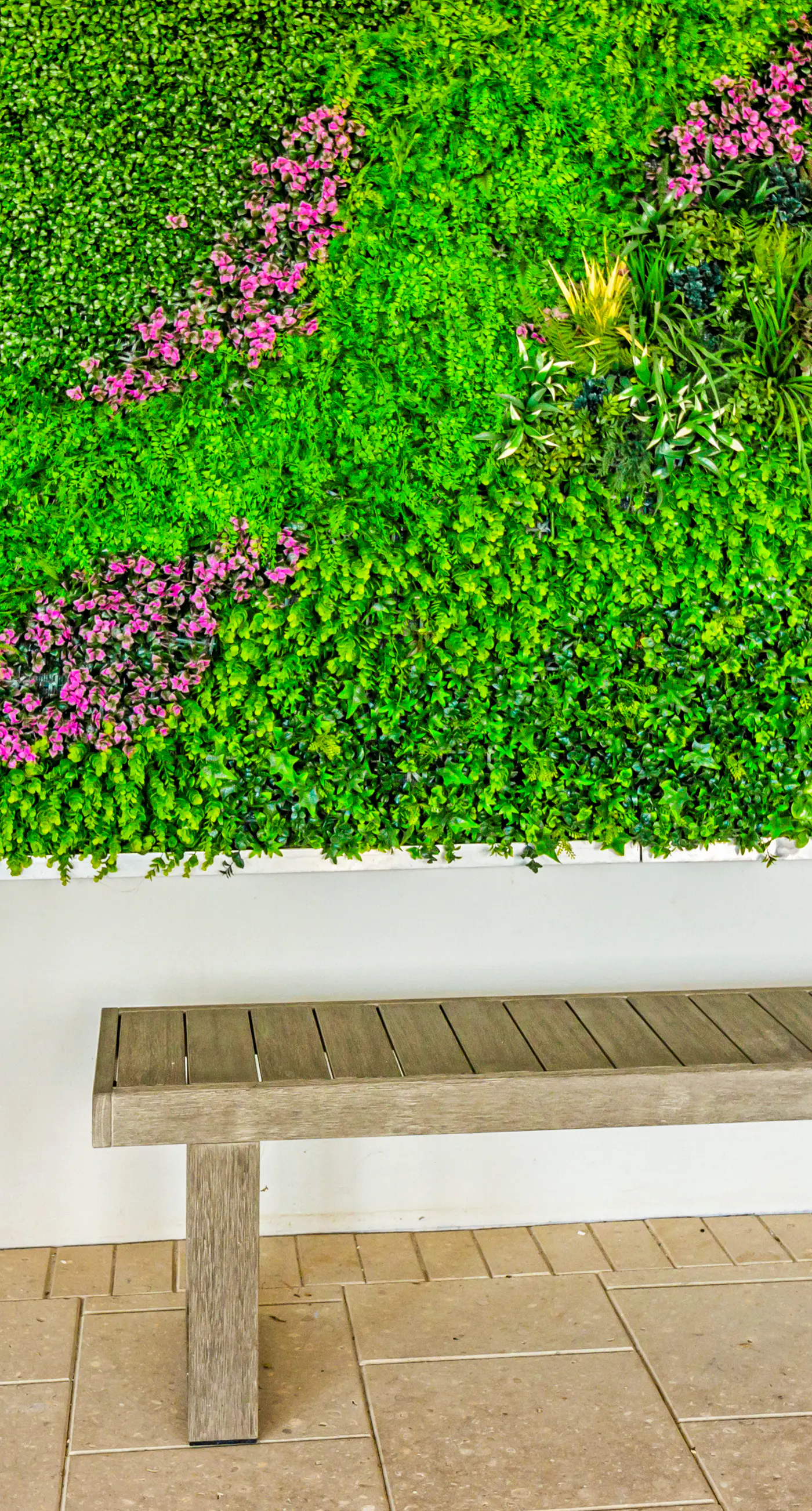 Blu 400 - Spacious, gulf-front condo with resort amenities -  near restaurants