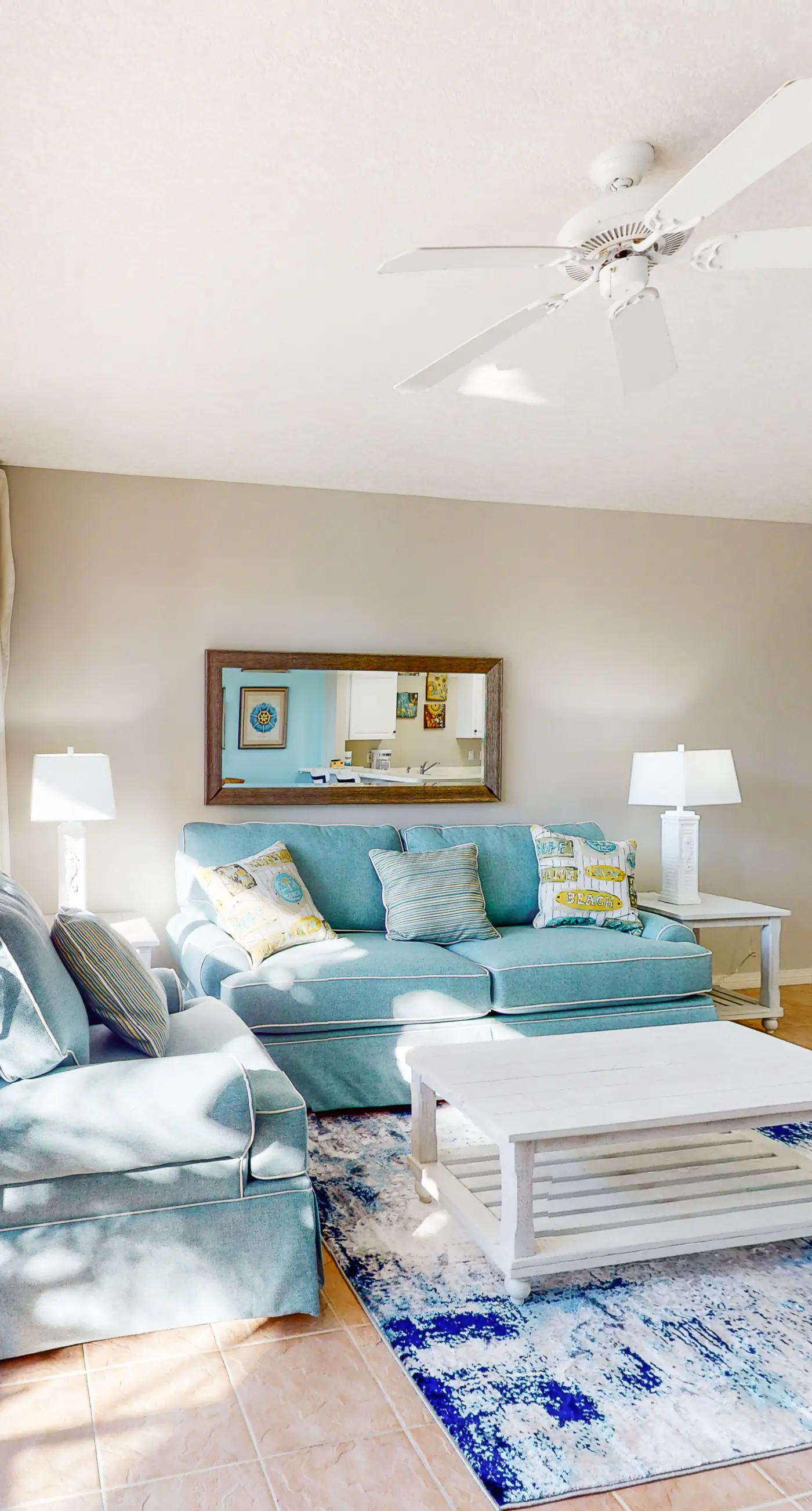 Destin West Gulfside 207 - 2nd-floor condo with partial Gulf view & beach service - near Shopping&Dining