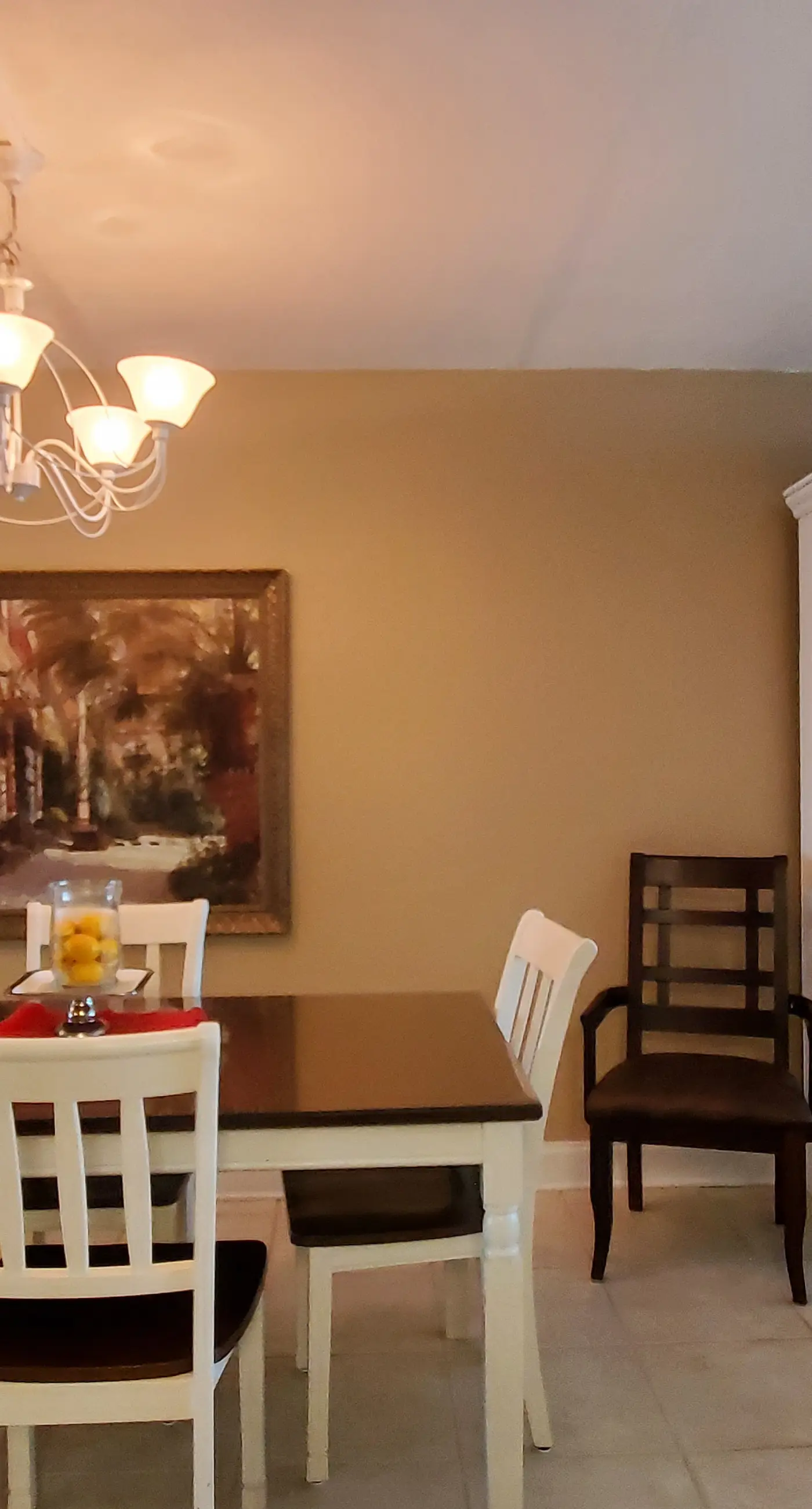 Island Echos 3G. Ocean view condo steps from the sand with balcony, pool & tennis