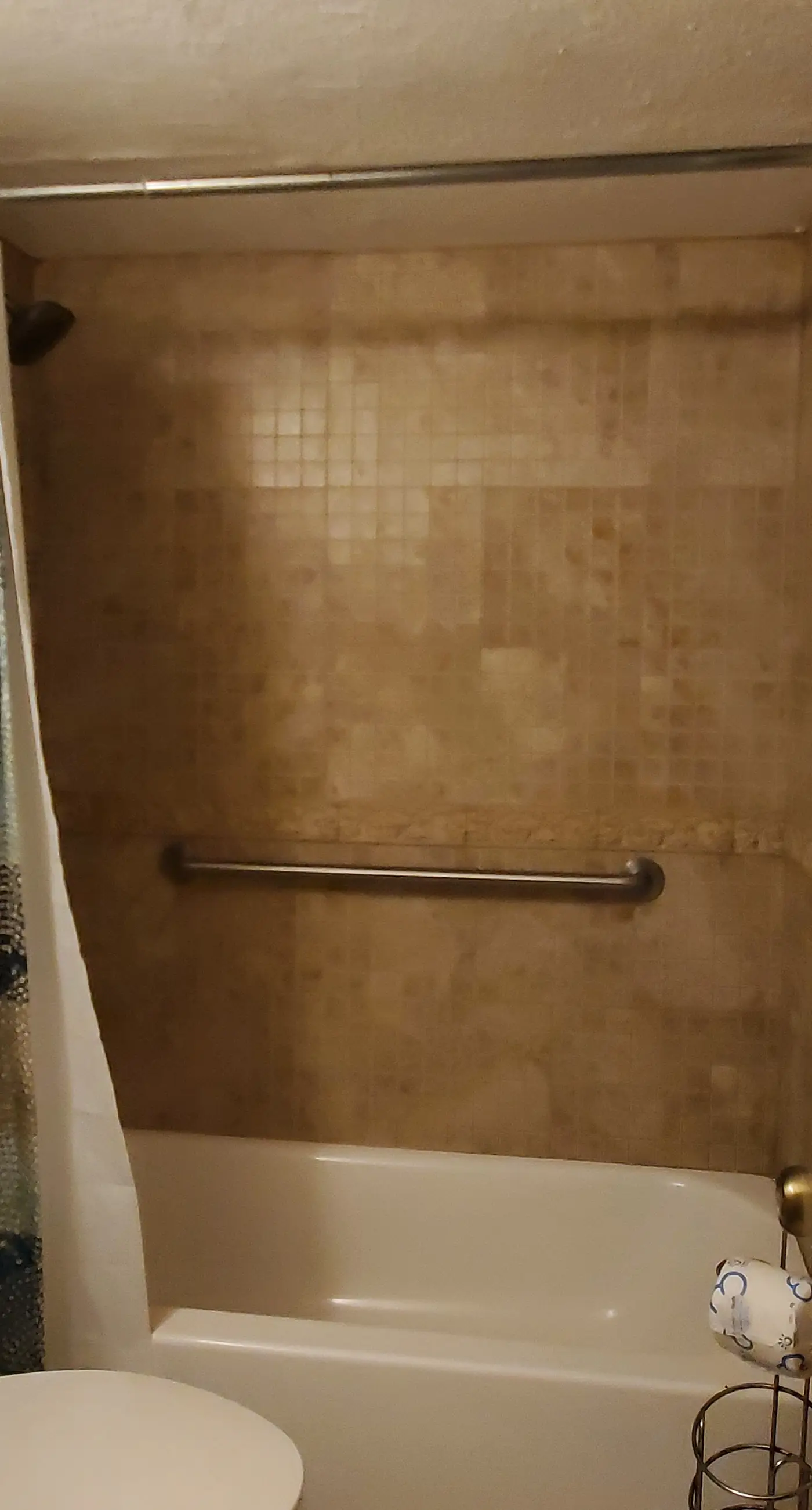 Island Echos 3G. Ocean view condo steps from the sand with balcony, pool & tennis