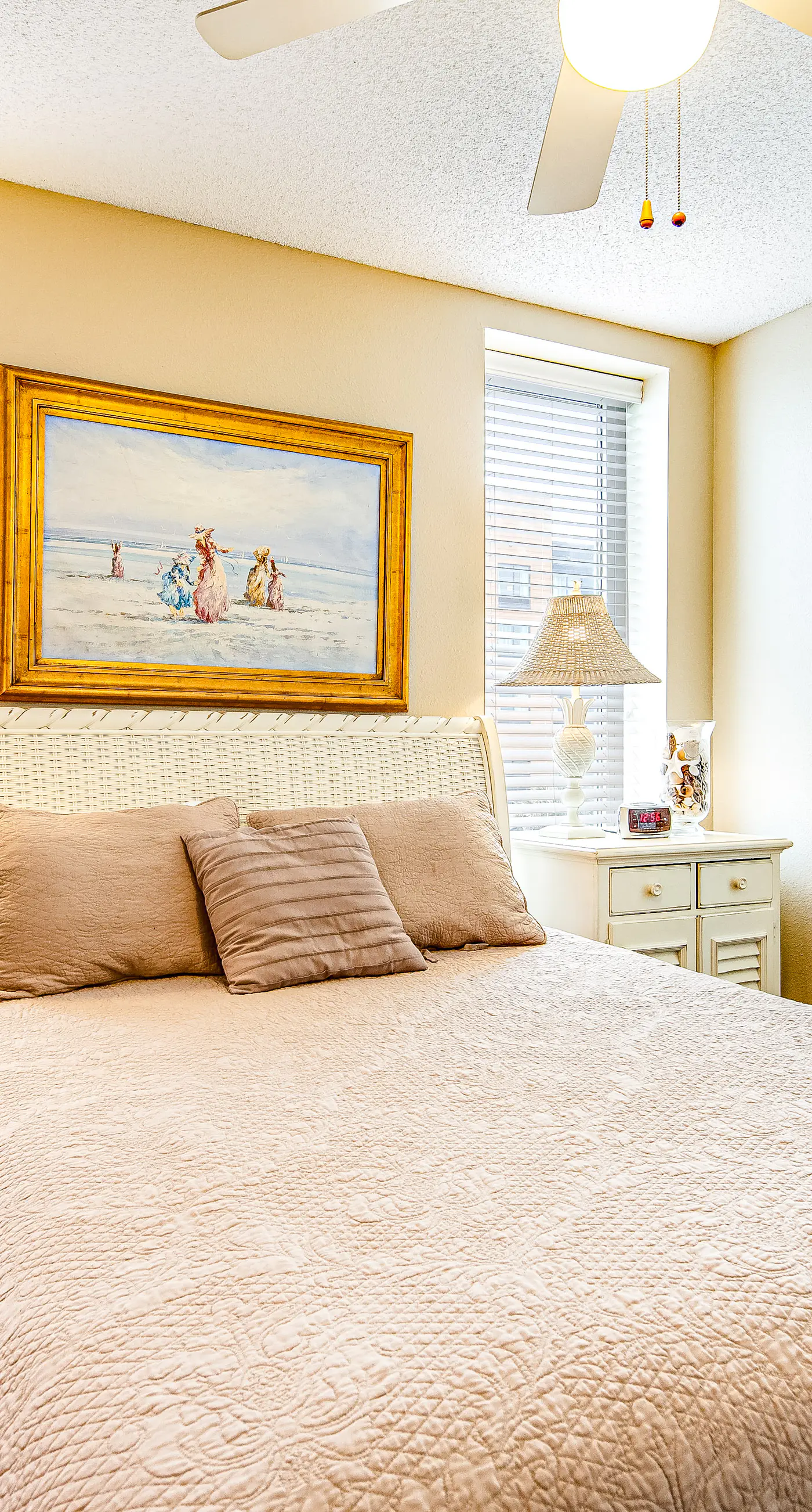 Island Princess 316- Third-floor, oceanfront condo with pool, hot tub & fast WiFi