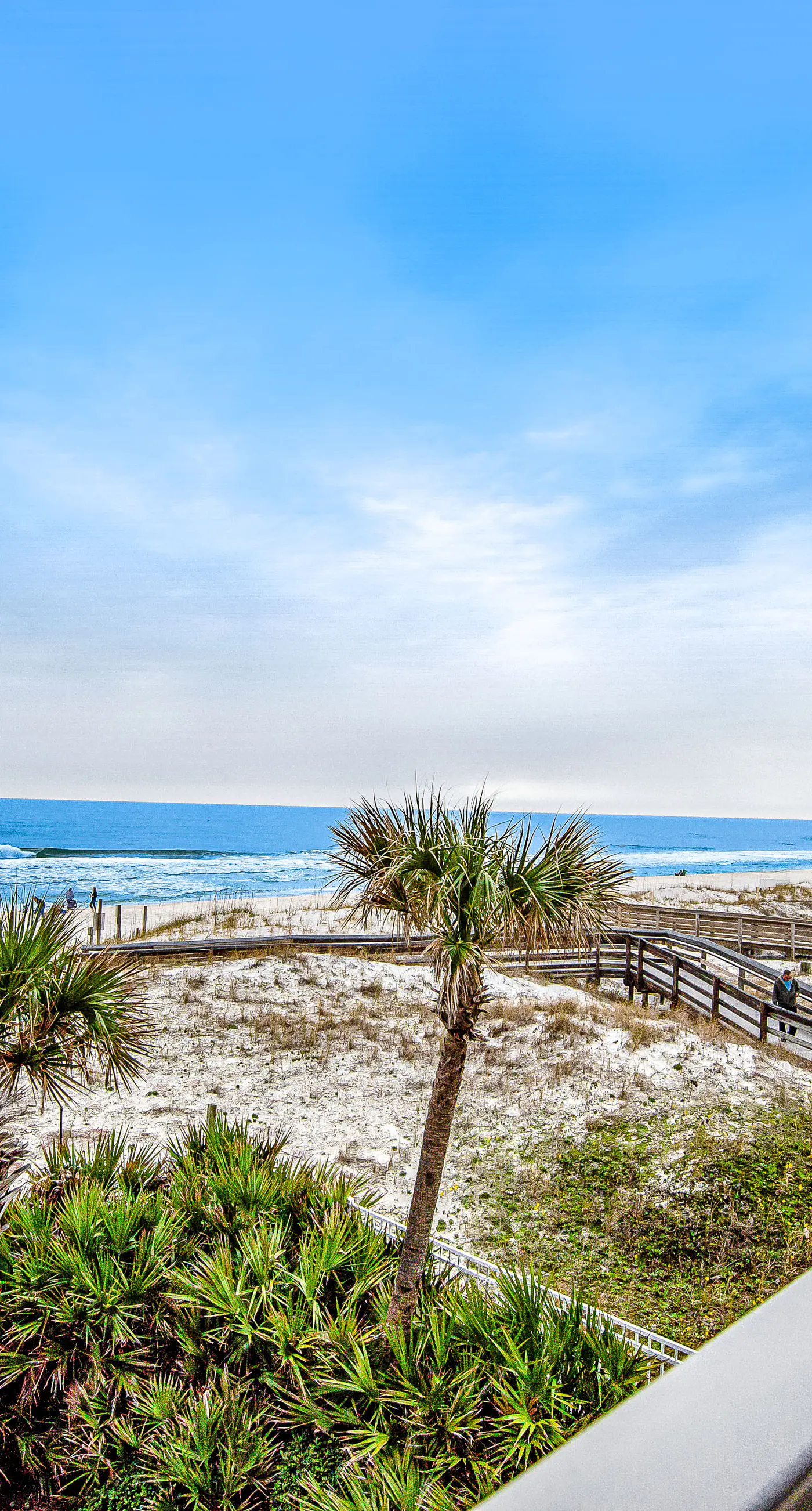 Island Princess 316- Third-floor, oceanfront condo with pool, hot tub & fast WiFi