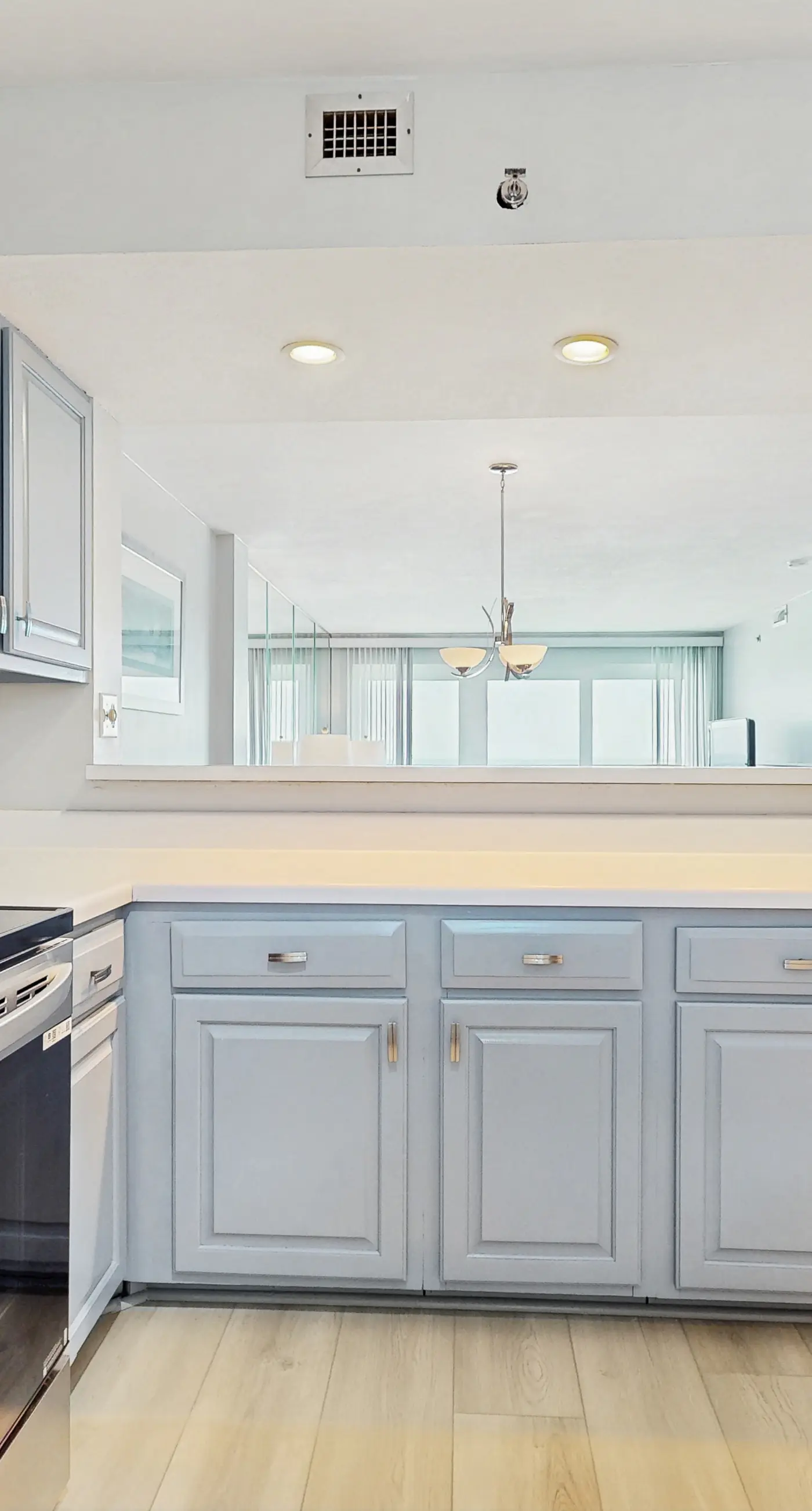 Sea Oats 604 - Lovely and Convenient Home In Beachfront Complex w/Shared Pool, WiFi, AC, & W/D