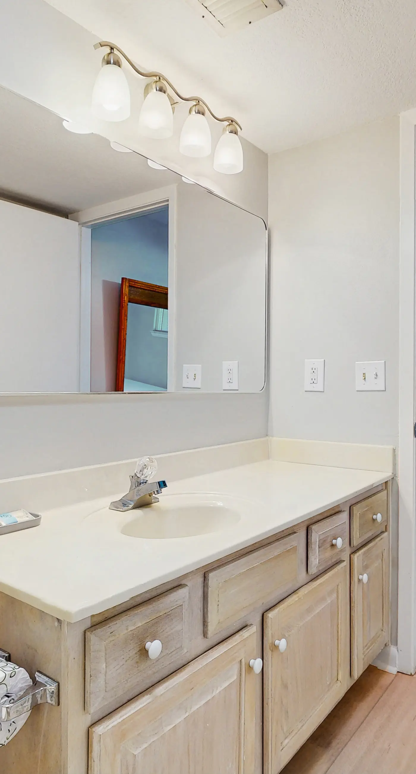 Sea Oats 604 - Lovely and Convenient Home In Beachfront Complex w/Shared Pool, WiFi, AC, & W/D