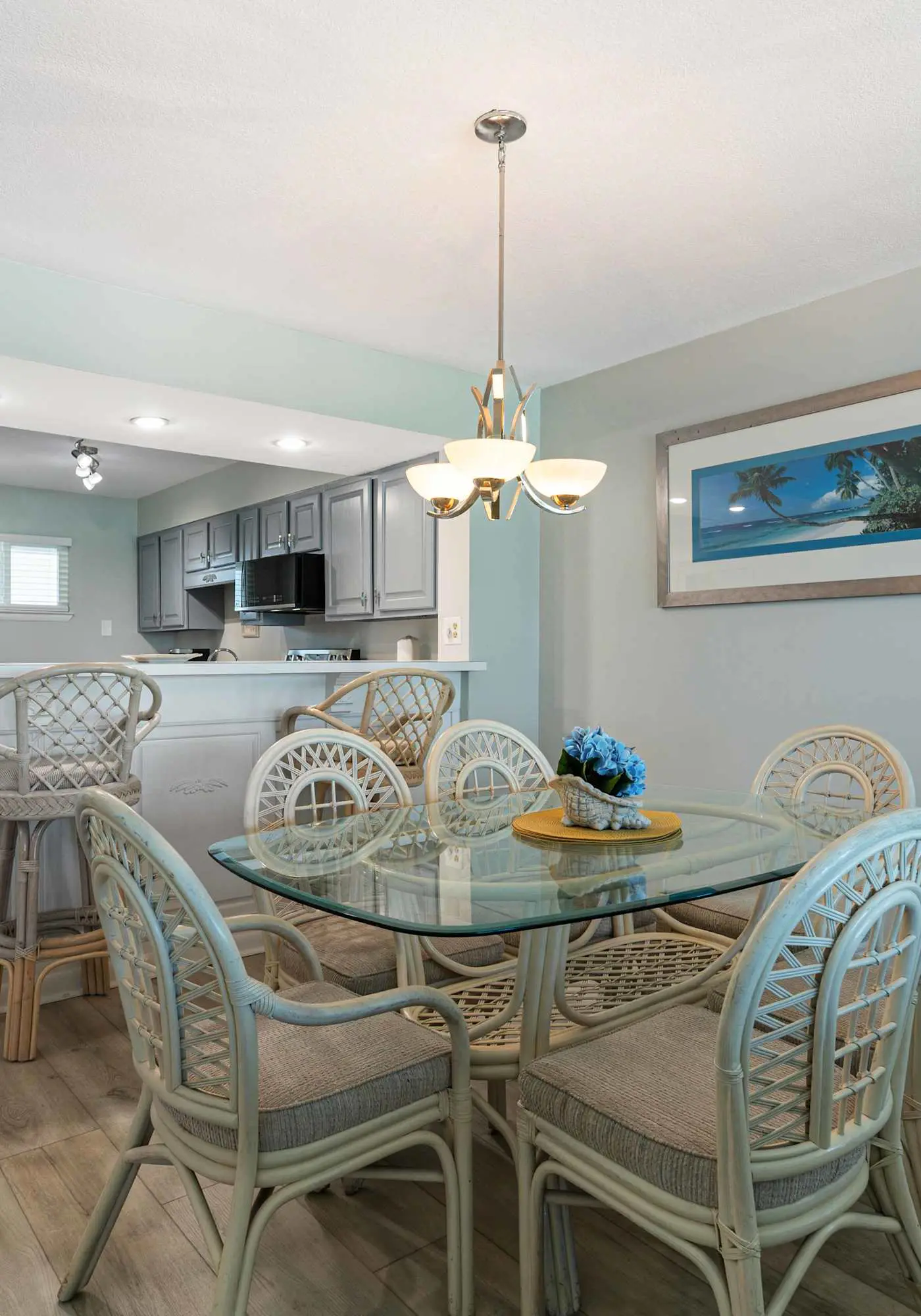 Lovely and Convenient Home In Beachfront Complex w/Shared Pool, WiFi, AC, & W/D