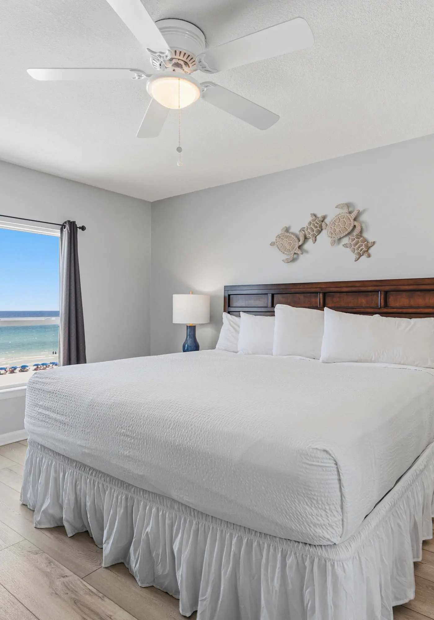 Lovely and Convenient Home In Beachfront Complex w/Shared Pool, WiFi, AC, & W/D