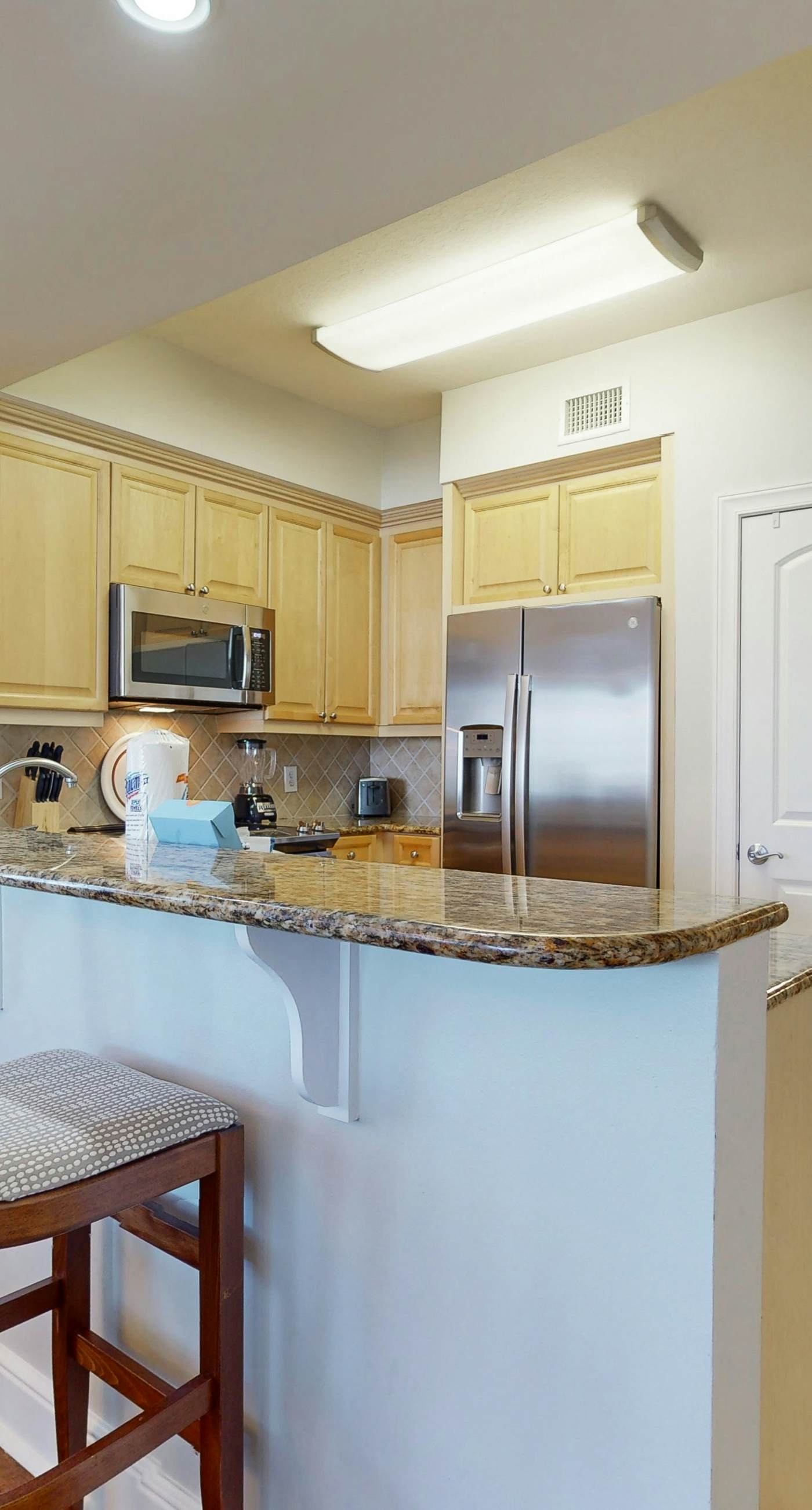 Azure 423. Fantastic ocean view condo with fitness area, pool, hot tub, & W&D