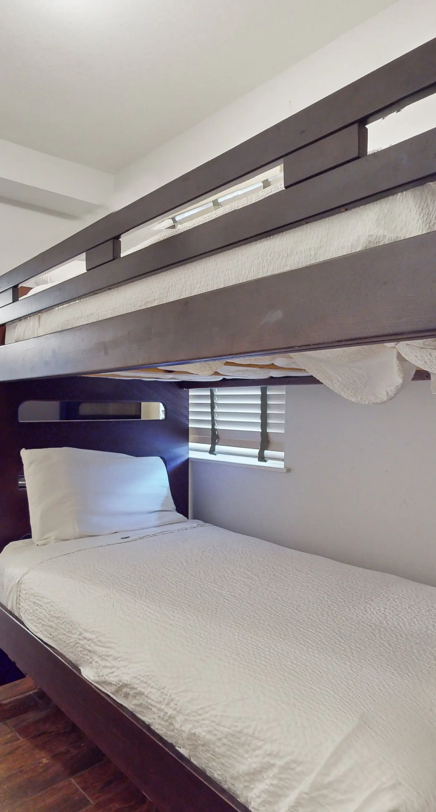 Azure 423. Fantastic ocean view condo with fitness area, pool, hot tub, & W&D