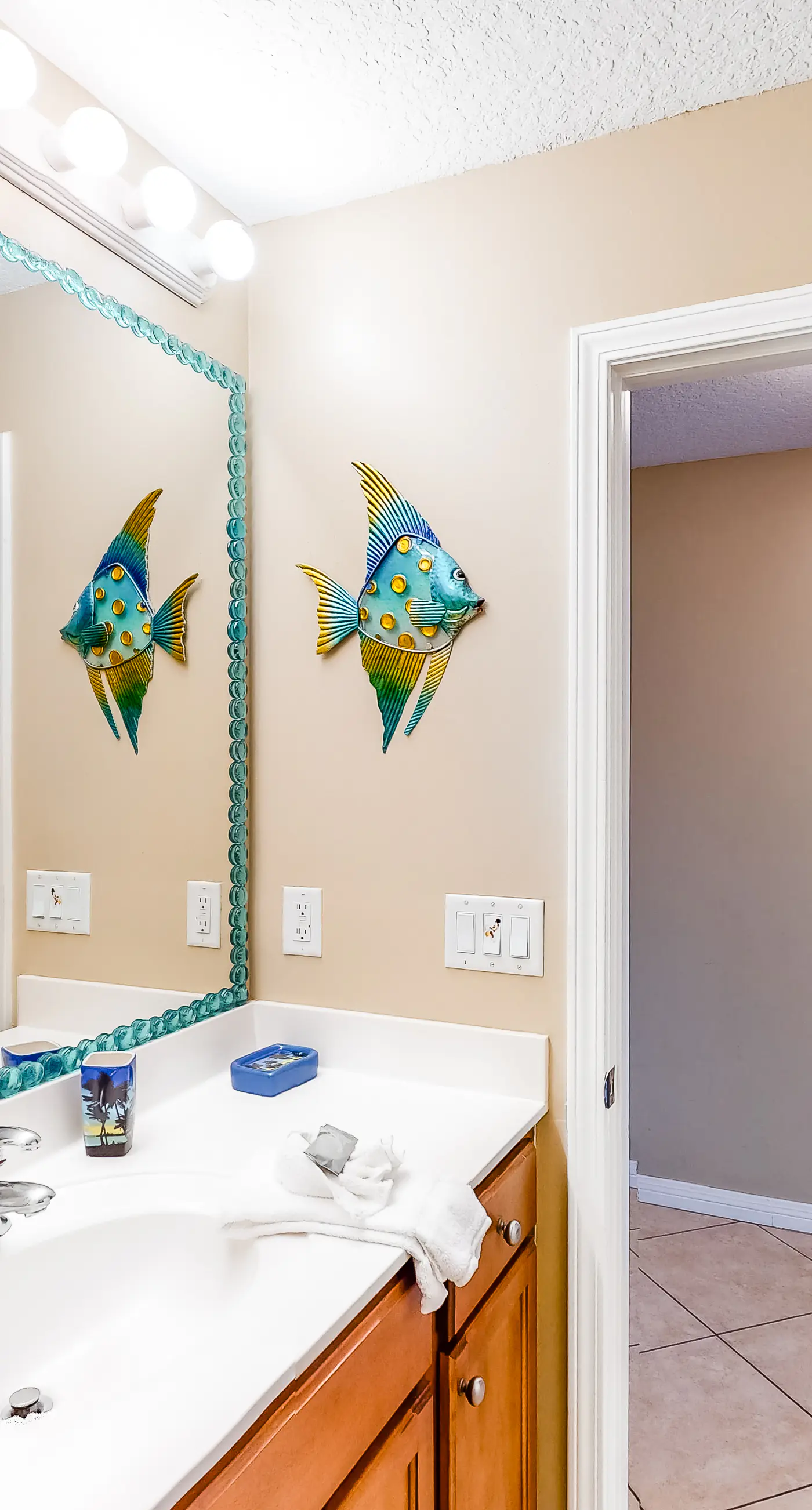 Destin West Gulfside V305 - Vibrant Tropical Beach Getaway Including 2 Chairs and Umbrella