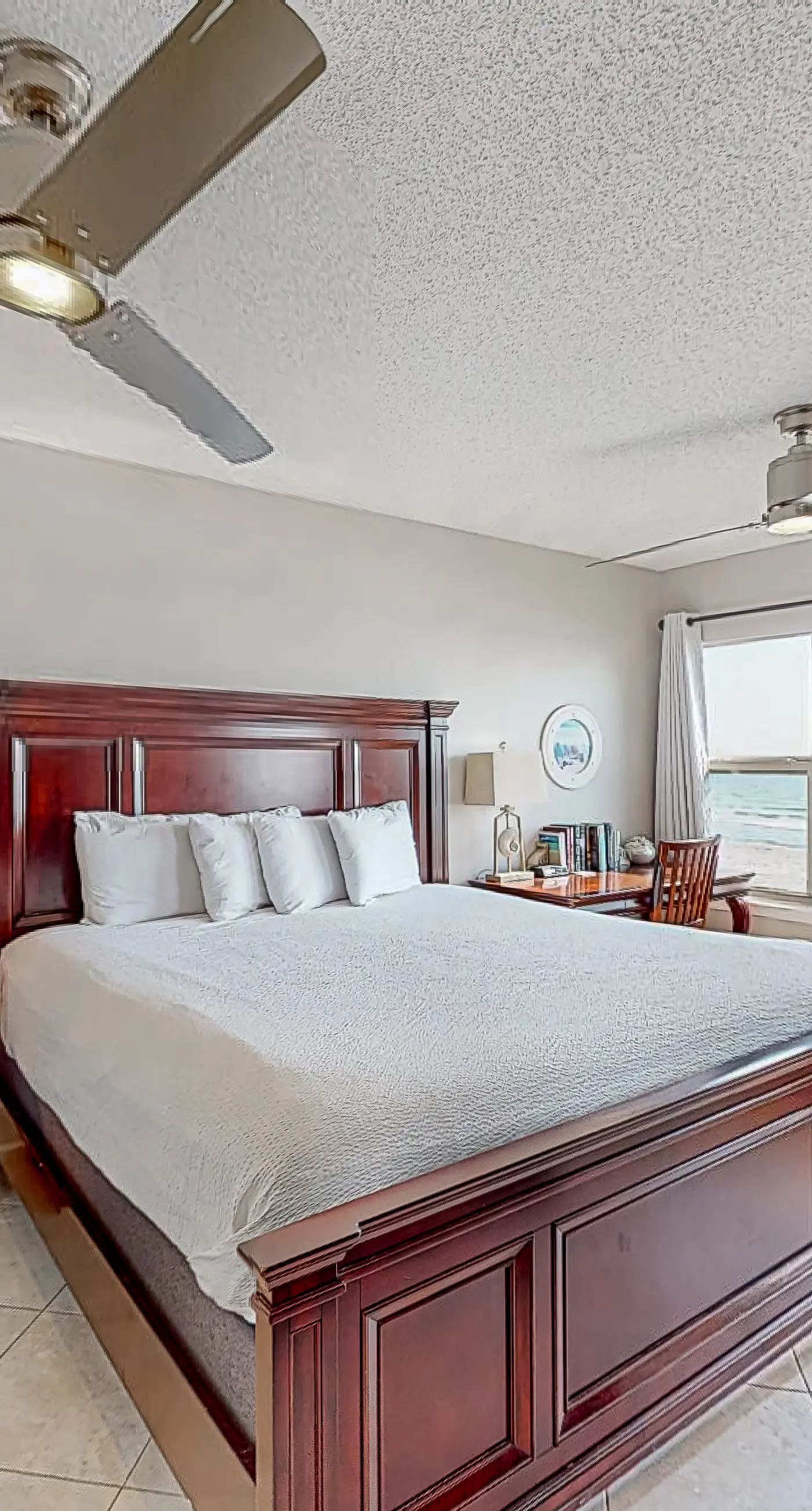 Emerald Towers West 2007 - Lovely escape with great amenities, Gulf view, private WiFi, roomy balcony & W&D