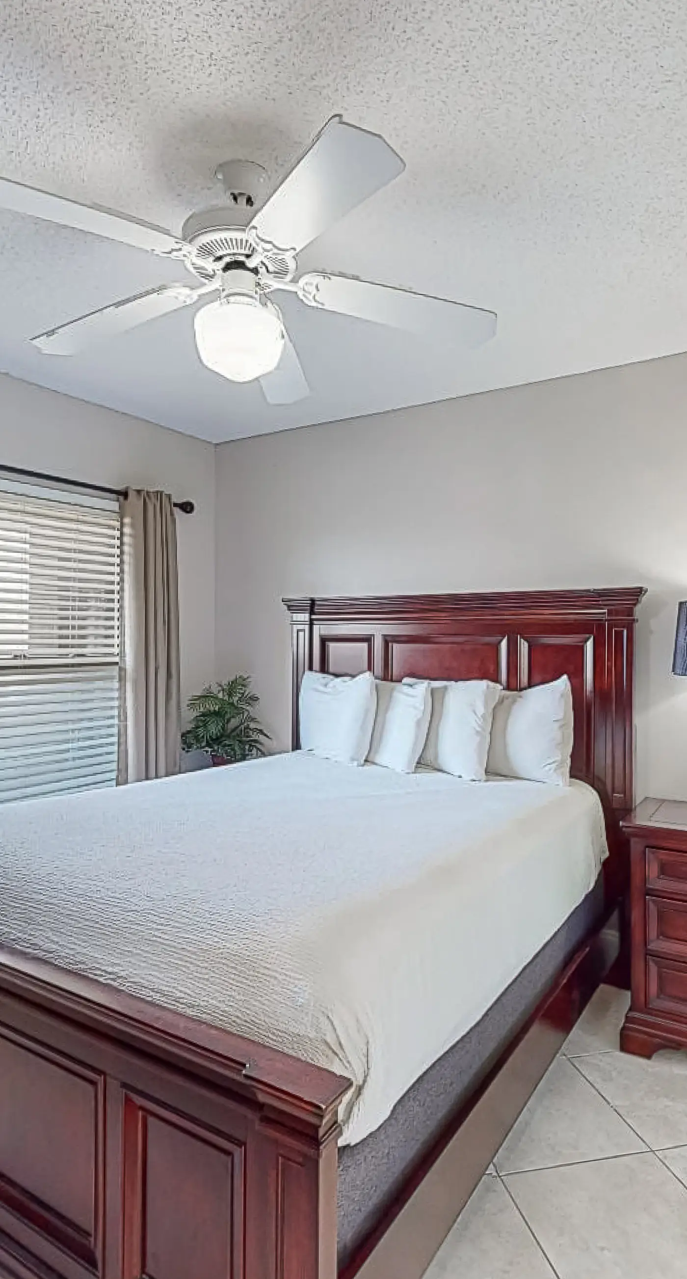 Emerald Towers West 2007 - Lovely escape with great amenities, Gulf view, private WiFi, roomy balcony & W&D