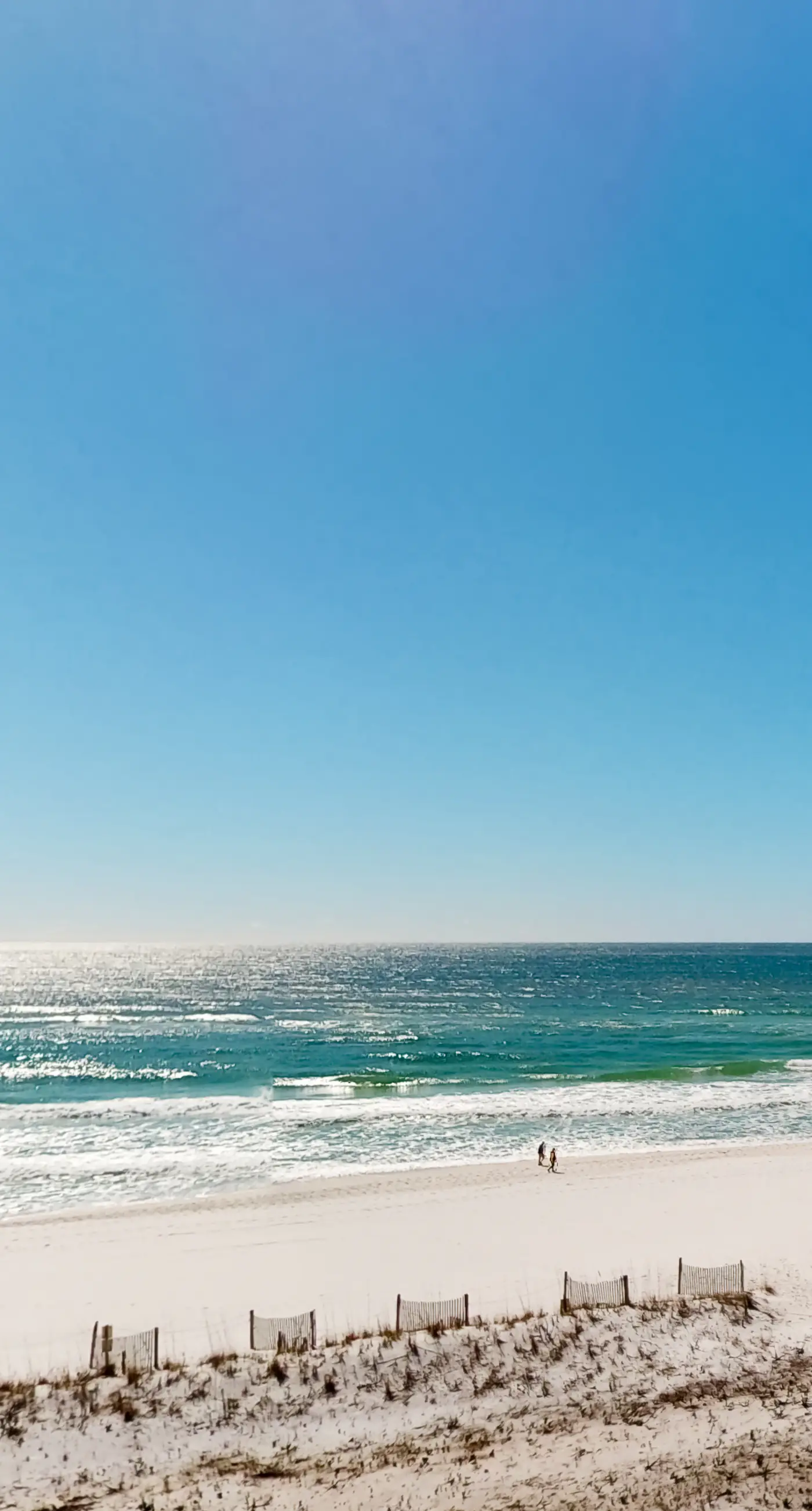 Gulf Dunes 512 - Beachfront condo with gulf views, pool, & balcony - near dining,attractions