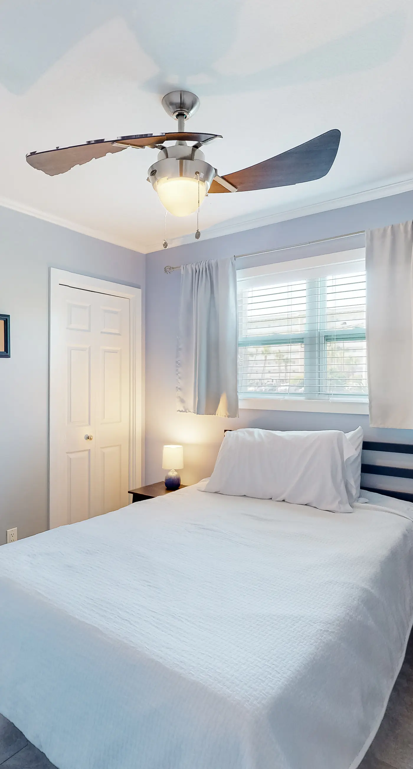 Island Gardens 103 - Dog-friendly Condo with a Private washer&dryer and Patio