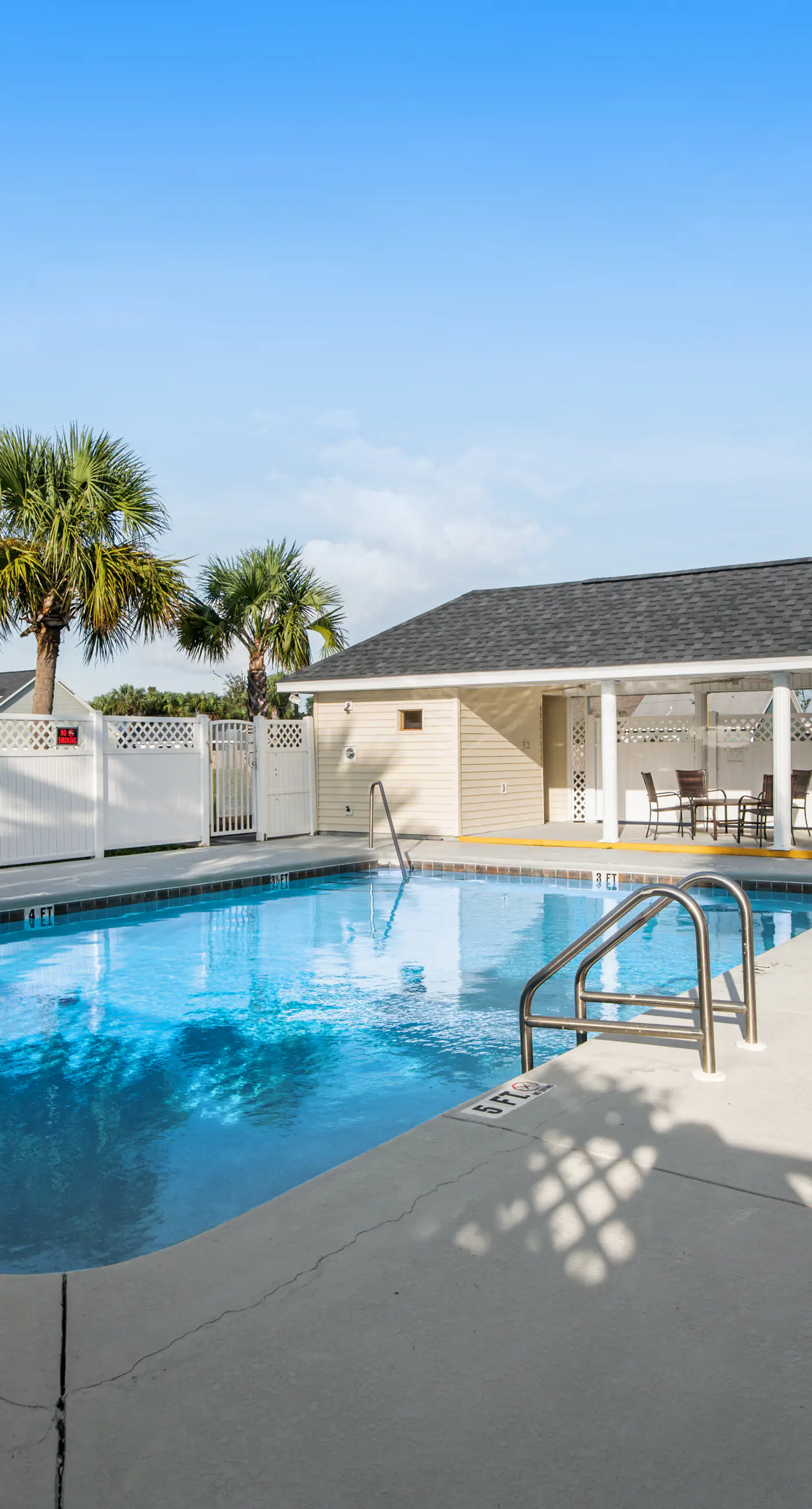 Family-Friendly Home w/ Shared Pool, High-Speed WiFi, Washer/Dryer, & Central AC