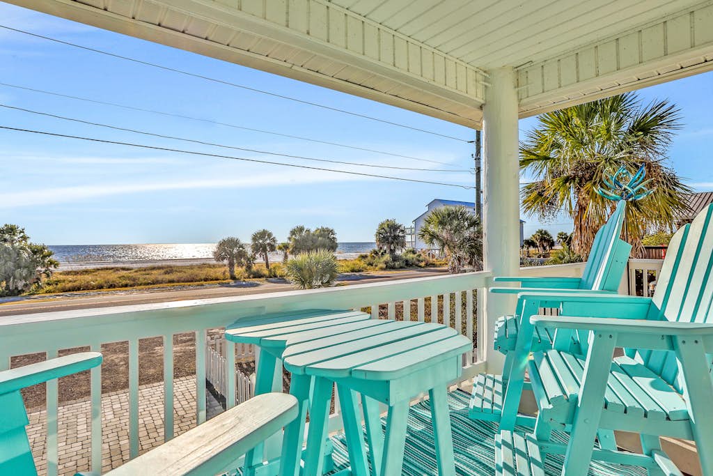 Updated beach house with unobstructed gulf views, large deck & outdoor shower