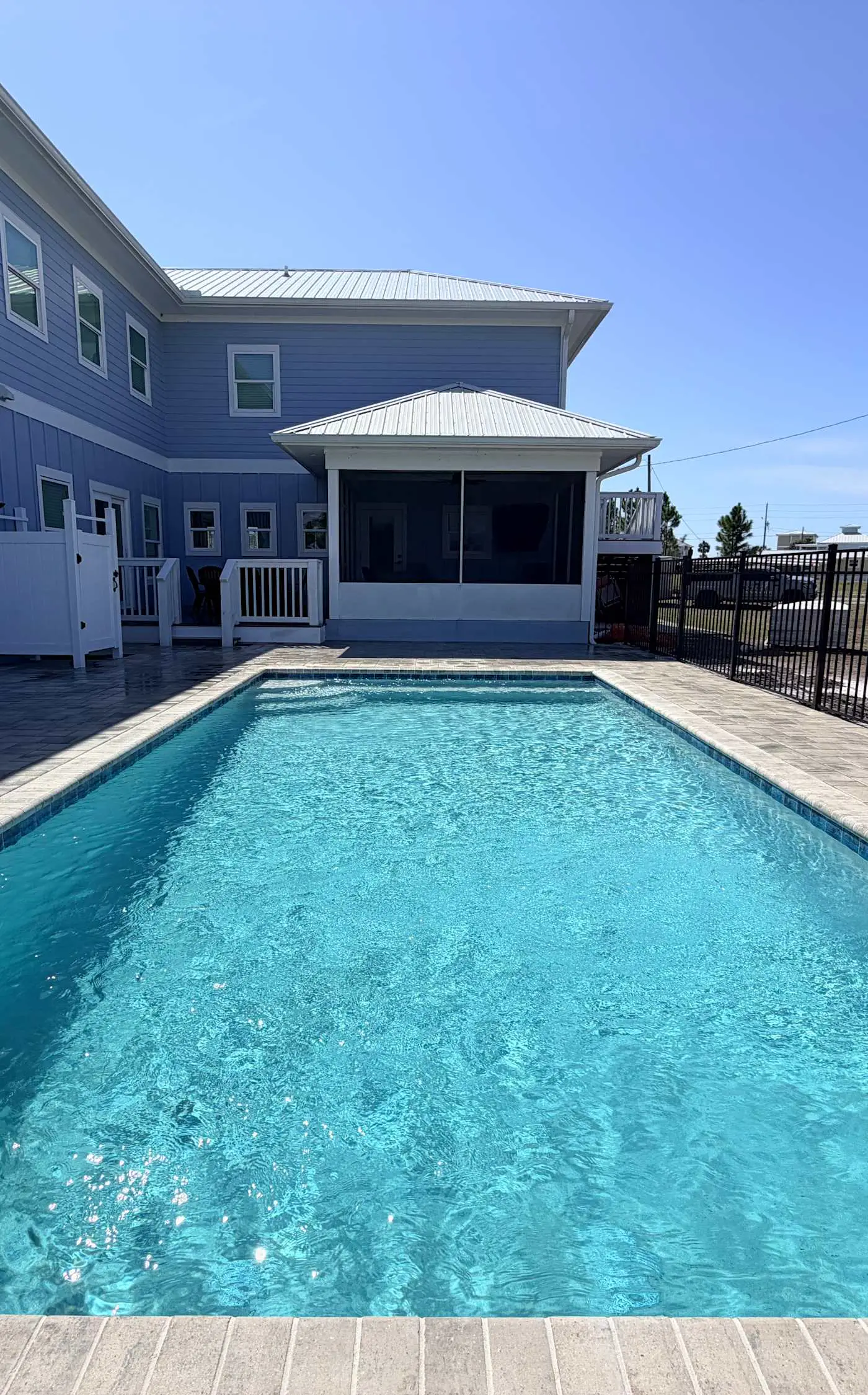 Gorgeous beach home with new swimming pool