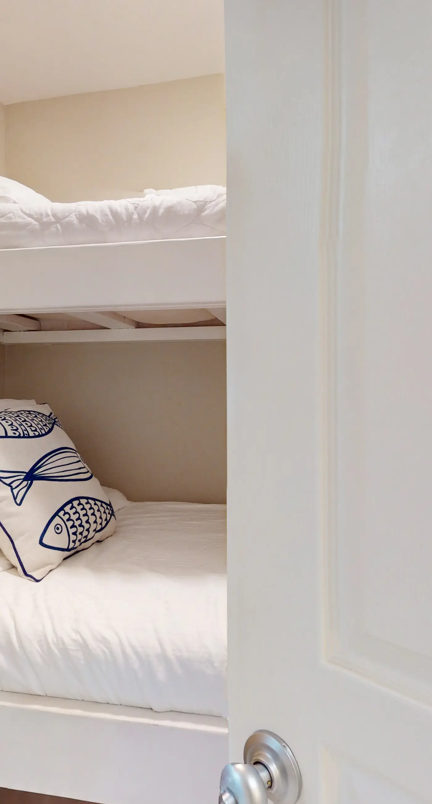 Water-view condo with hot tub, pool, fitness room & balcony - dog-friendly