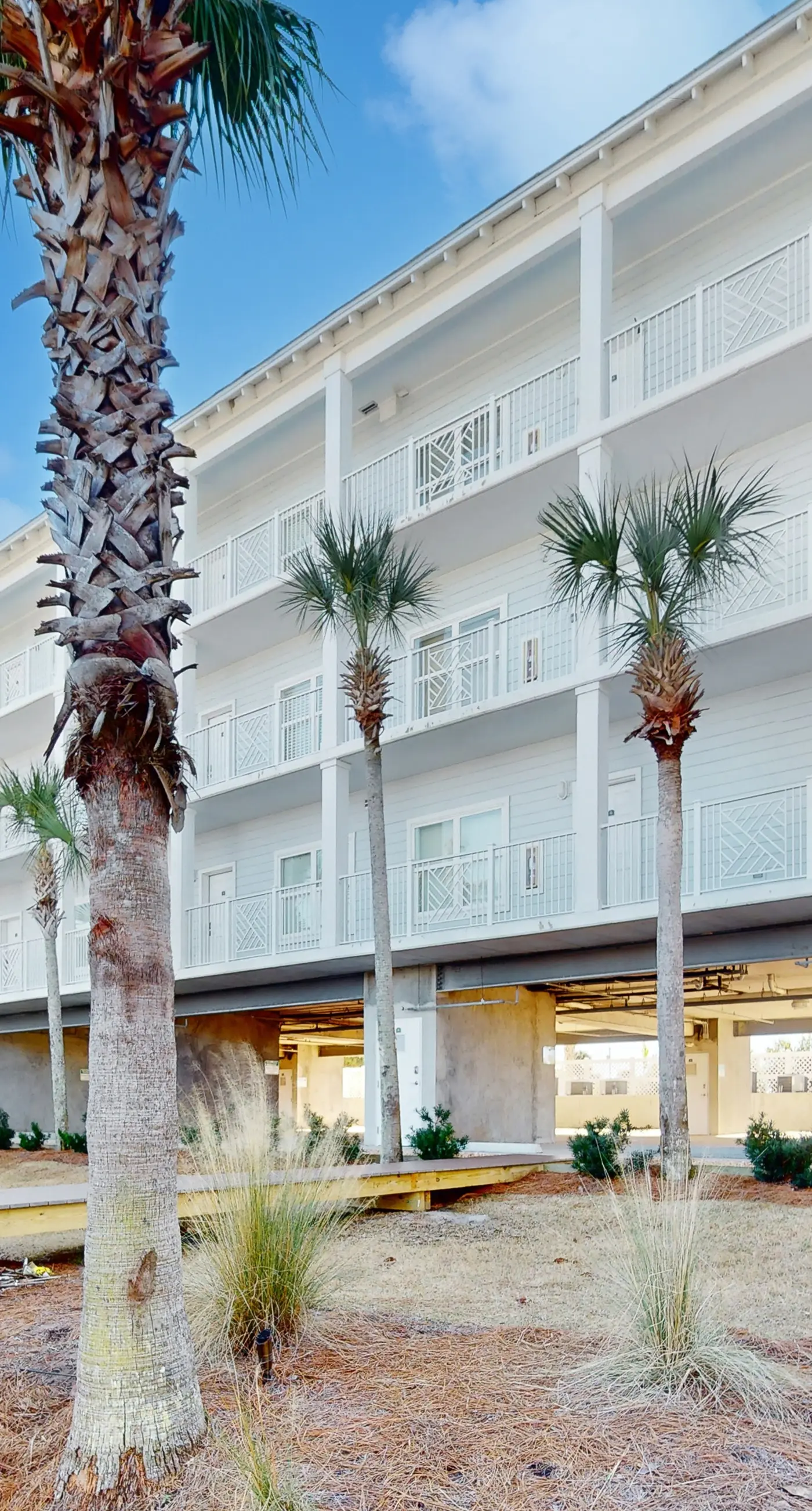 Water-view condo with hot tub, pool, fitness room & balcony - dog-friendly