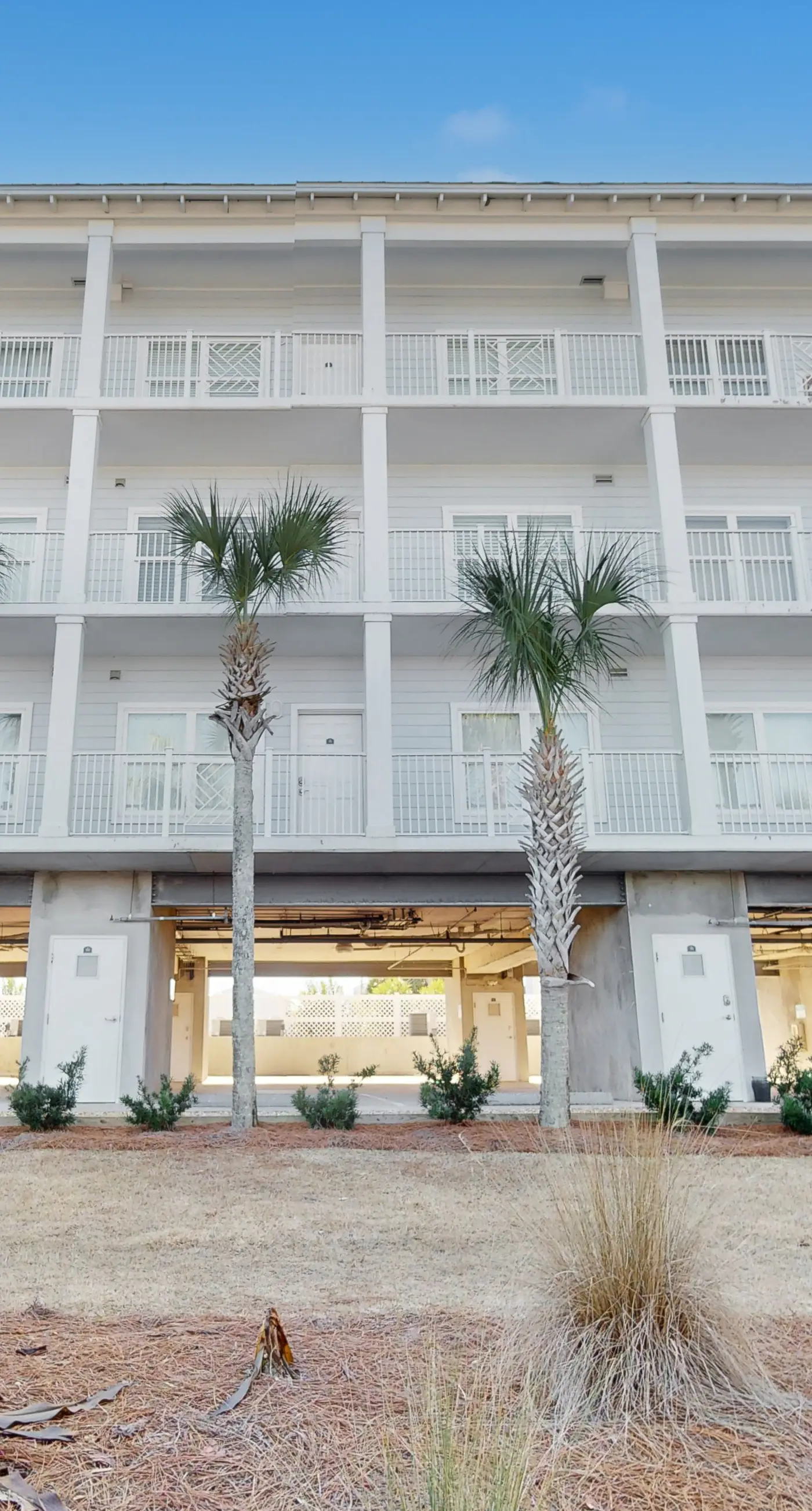 Water-view condo with hot tub, pool, fitness room & balcony - dog-friendly