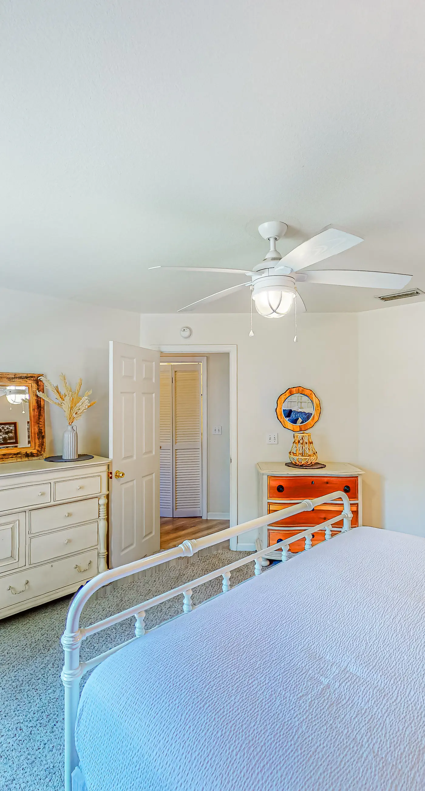 Inviting home near the beach with large decks & charming interior - dog-friendly