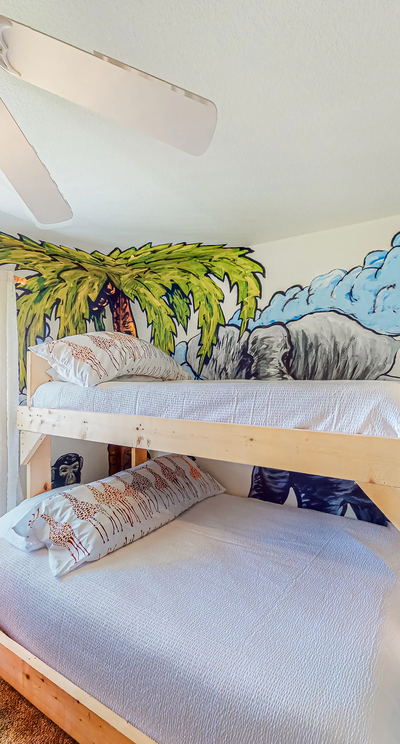 Inviting home near the beach with large decks & charming interior - dog-friendly