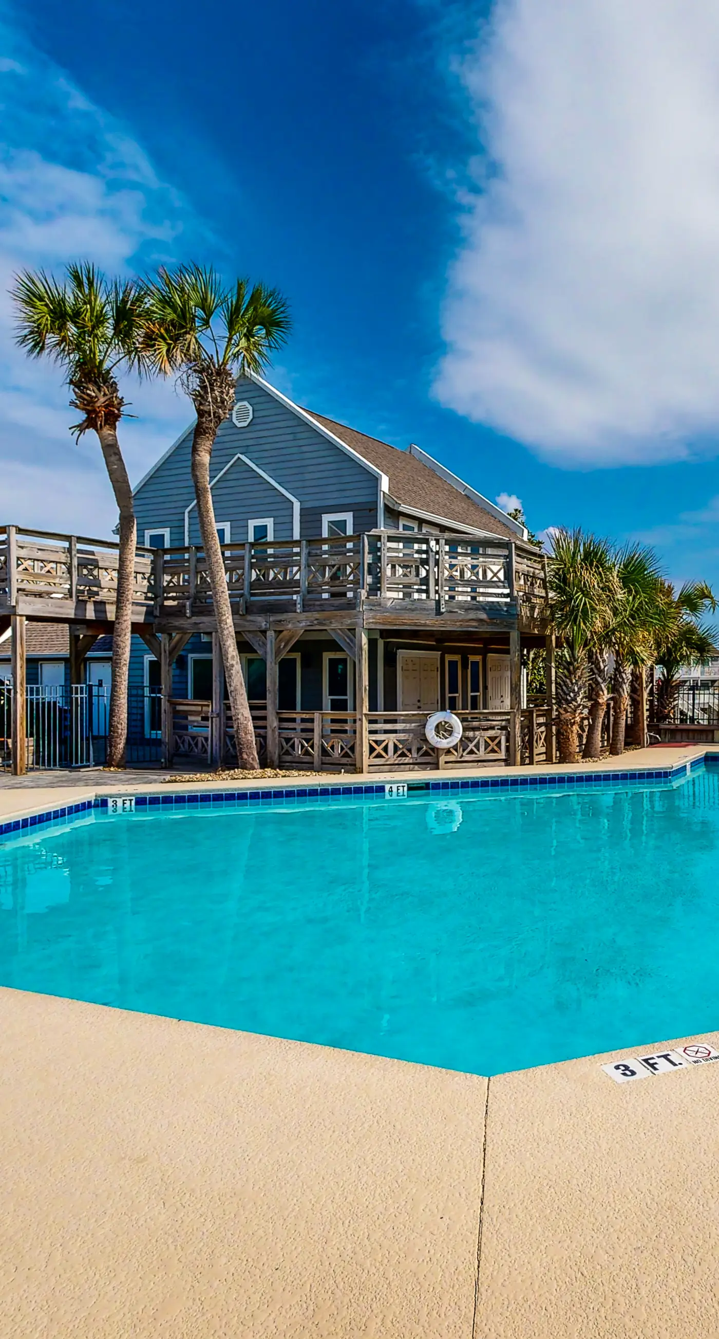 Gorgeous coastal home with shared pool and easy beach access