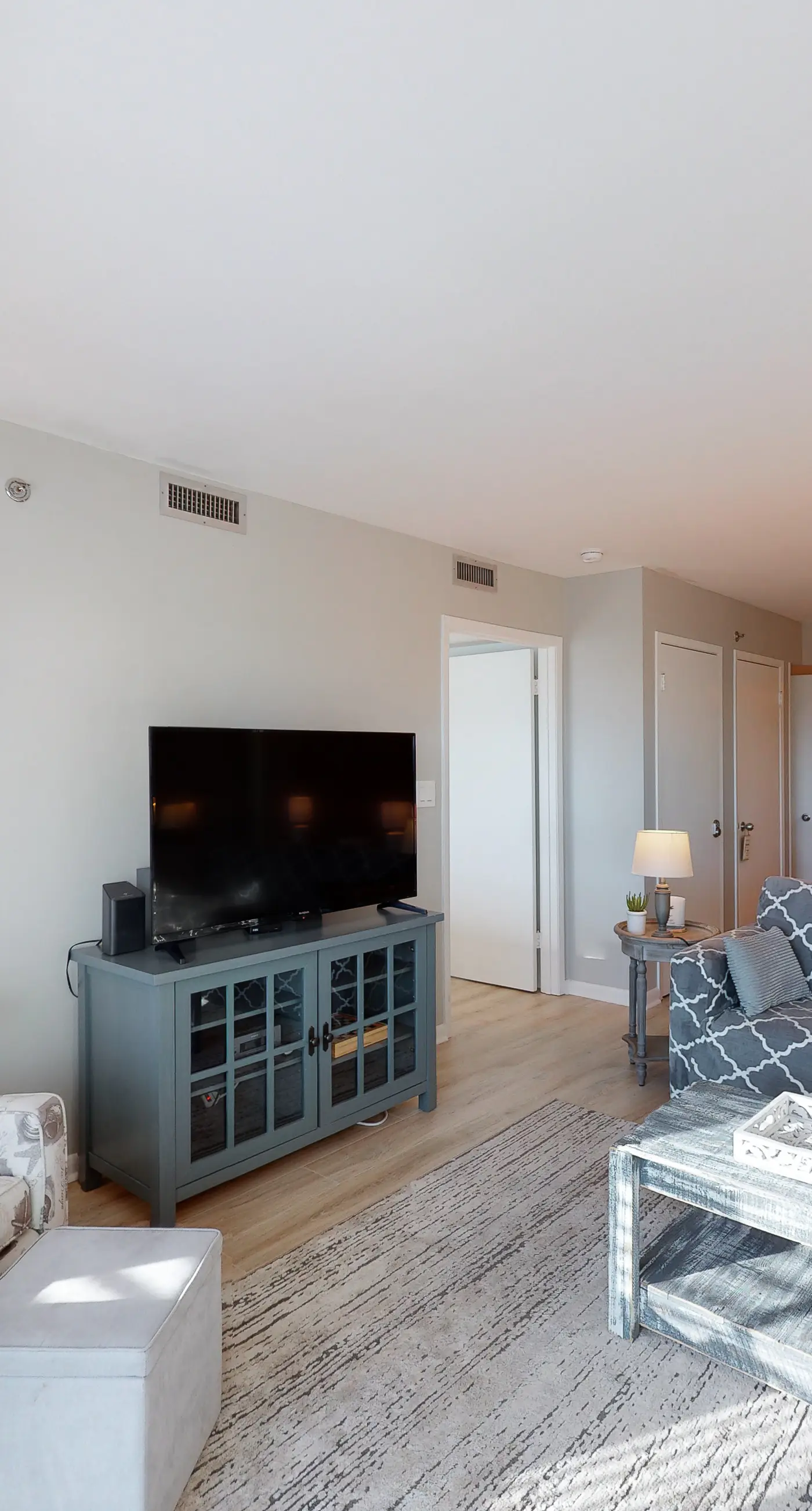 Sea Oats 708 - 7th floor condo in beachfront complex with pool, Gulf view, W/D, & fast WiFi