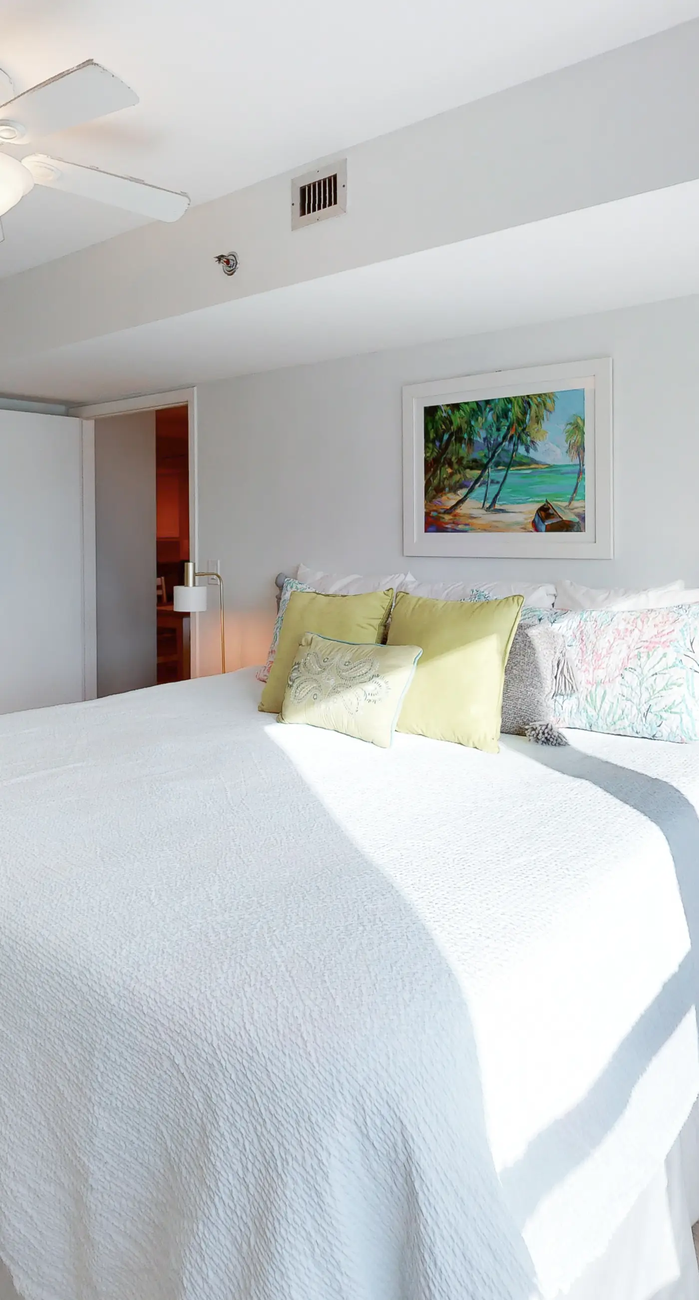 Sea Oats 708 - 7th floor condo in beachfront complex with pool, Gulf view, W/D, & fast WiFi