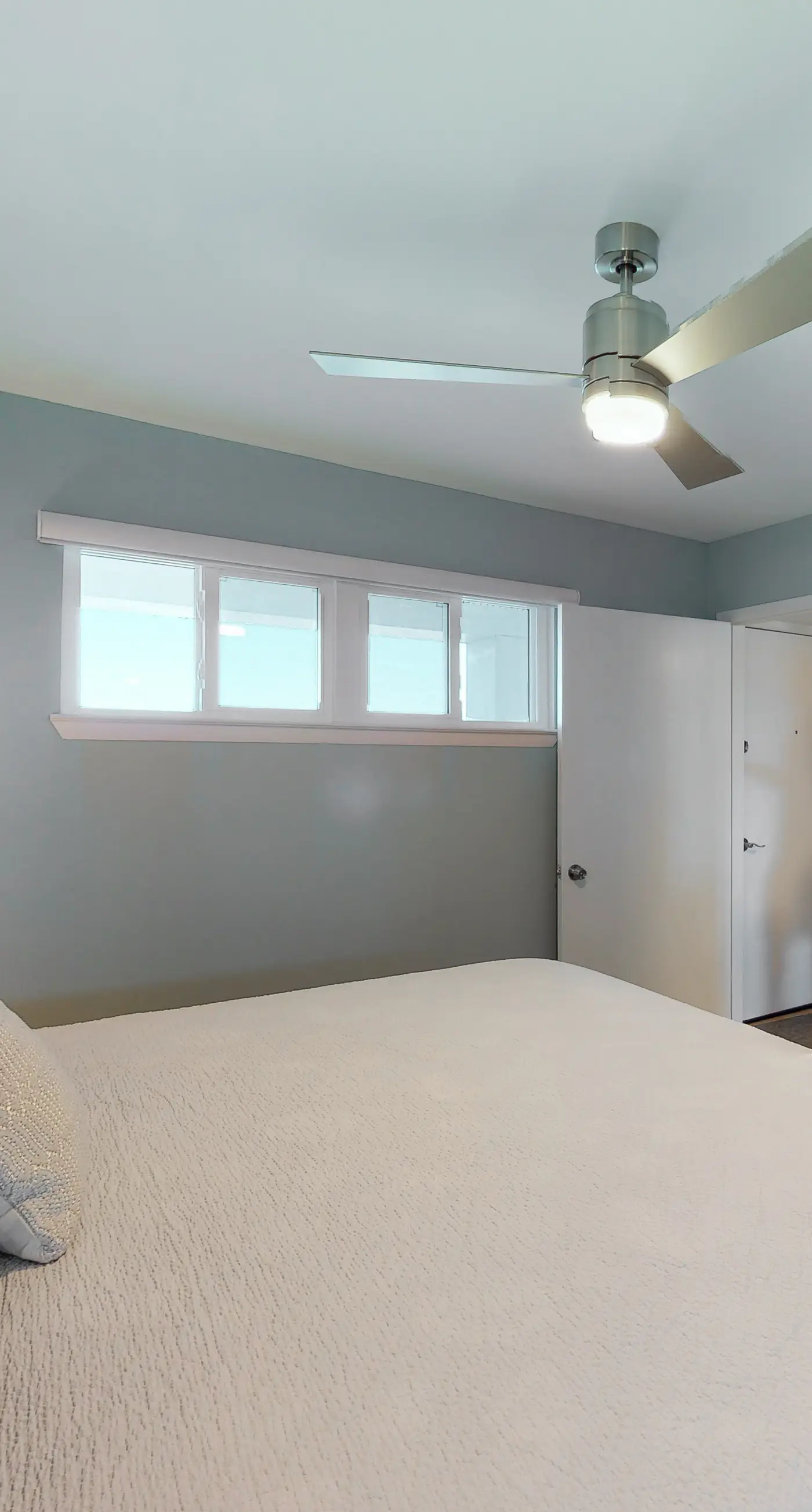 Sea Oats 708 - 7th floor condo in beachfront complex with pool, Gulf view, W/D, & fast WiFi