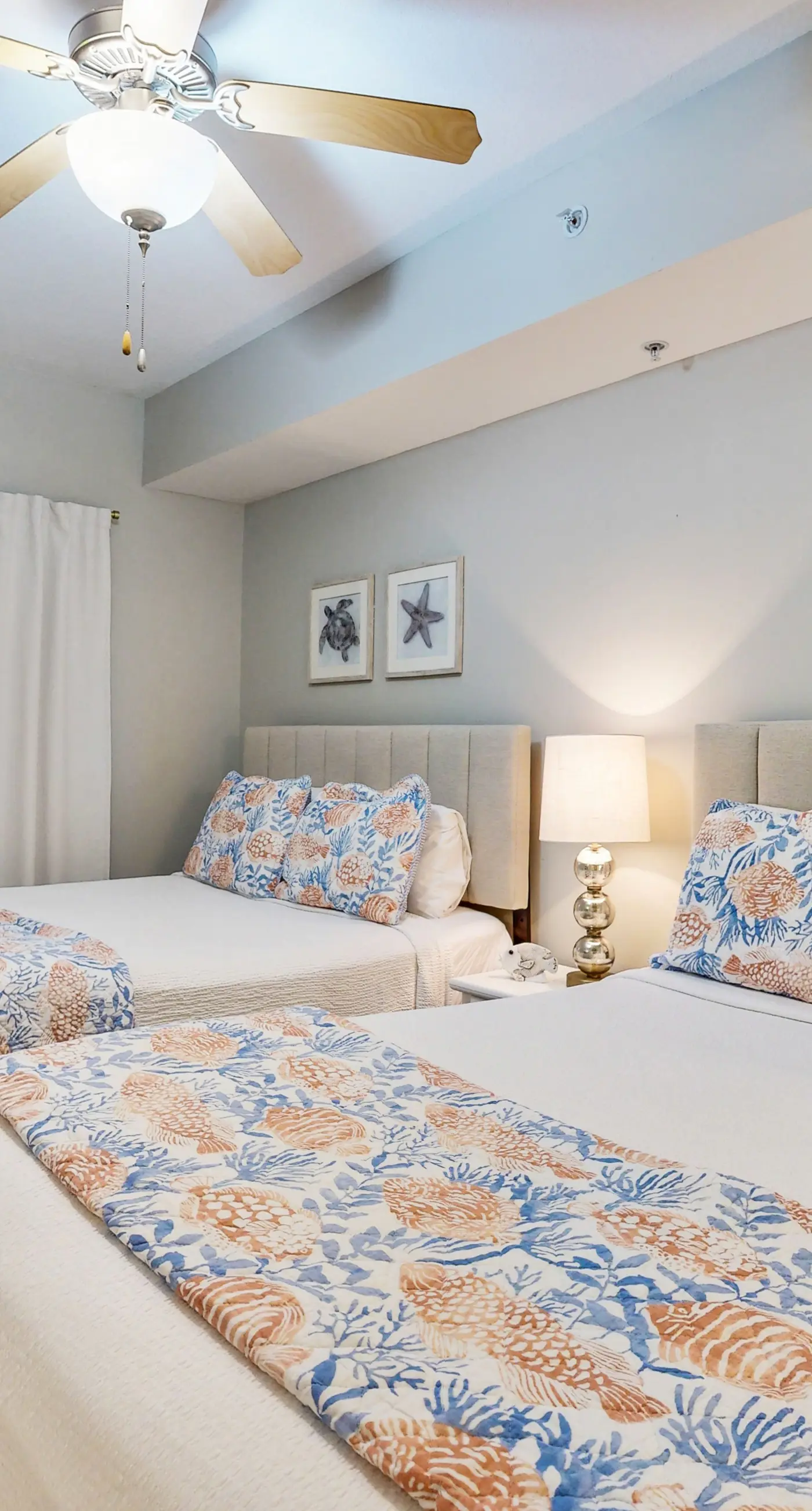 Gulf-front condo with washer/dryer, pools, hot tub, fitness room, & beach access